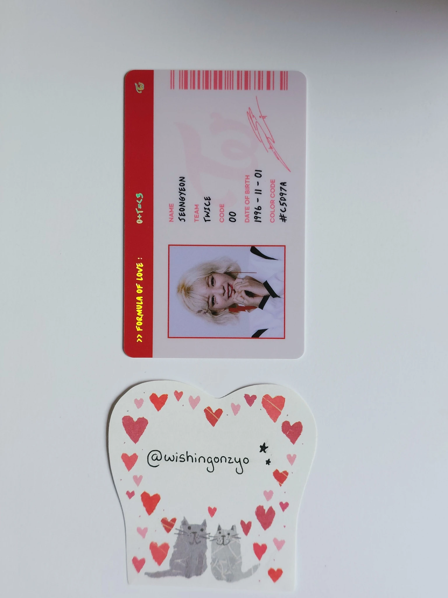 TWICE Jeongyeon TWICE-Jeongyeon-Album-Formula of Love: O+T=<3 listing photo 1