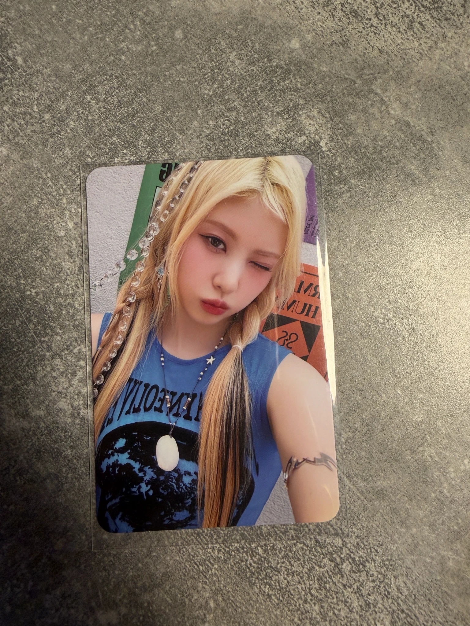 RESCENE Liv RESCENE - Liv - SCENEDROME Album album photocard photobook version version 2 listing photo 1