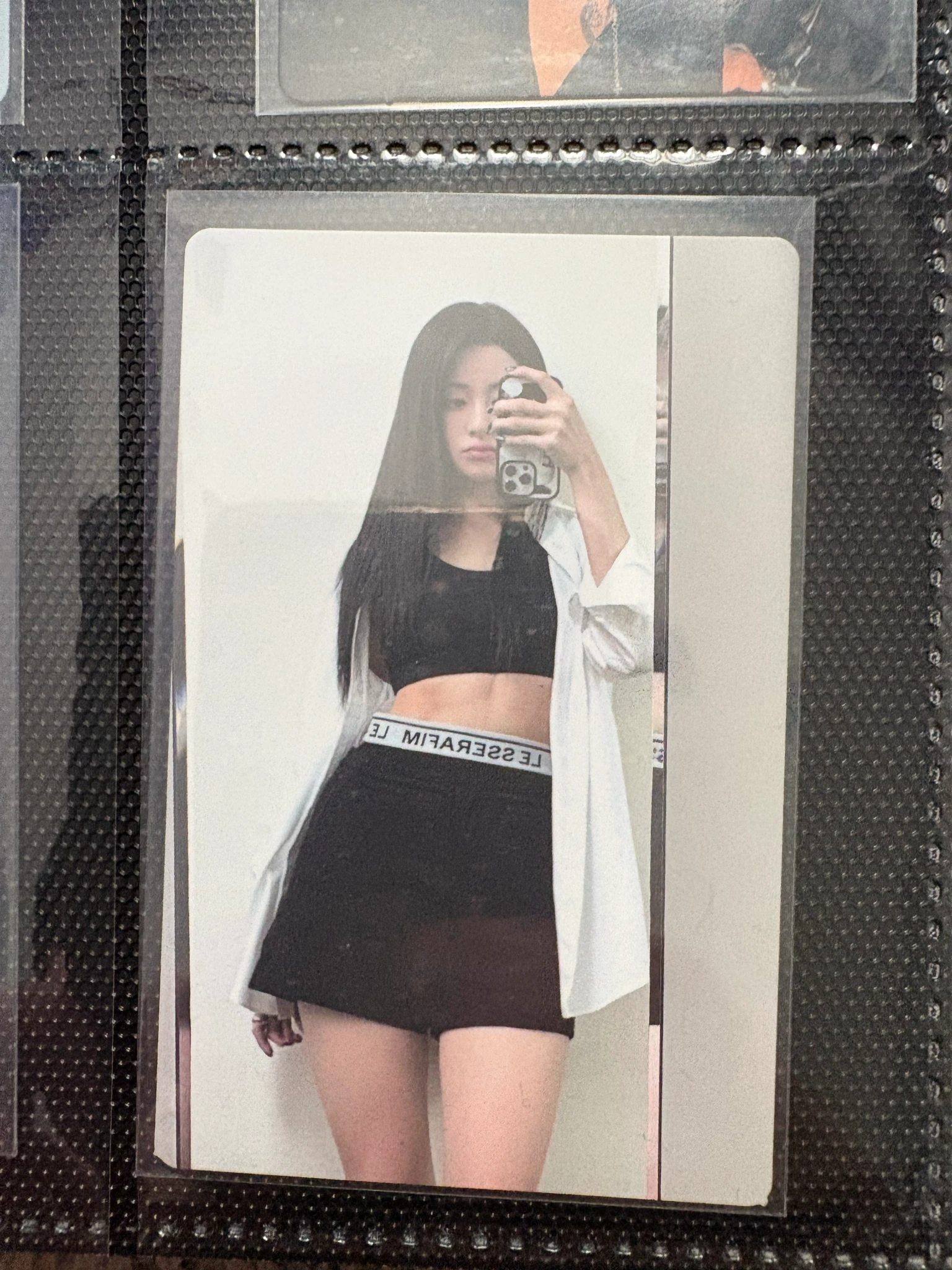 LE SSERAFIM Huh Yunjin LE SSERAFIM - Huh Yunjin - UNFORGIVEN Album blazing green version compact version album photocard listing photo 1