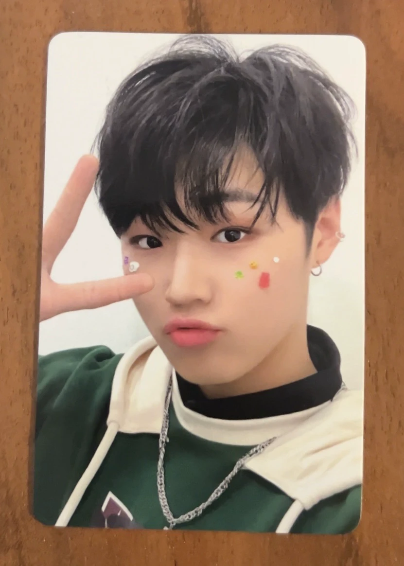 LUN8 Eunseop LUN8 - Eunseop - Continue? Album album photocard photocard set listing photo 1