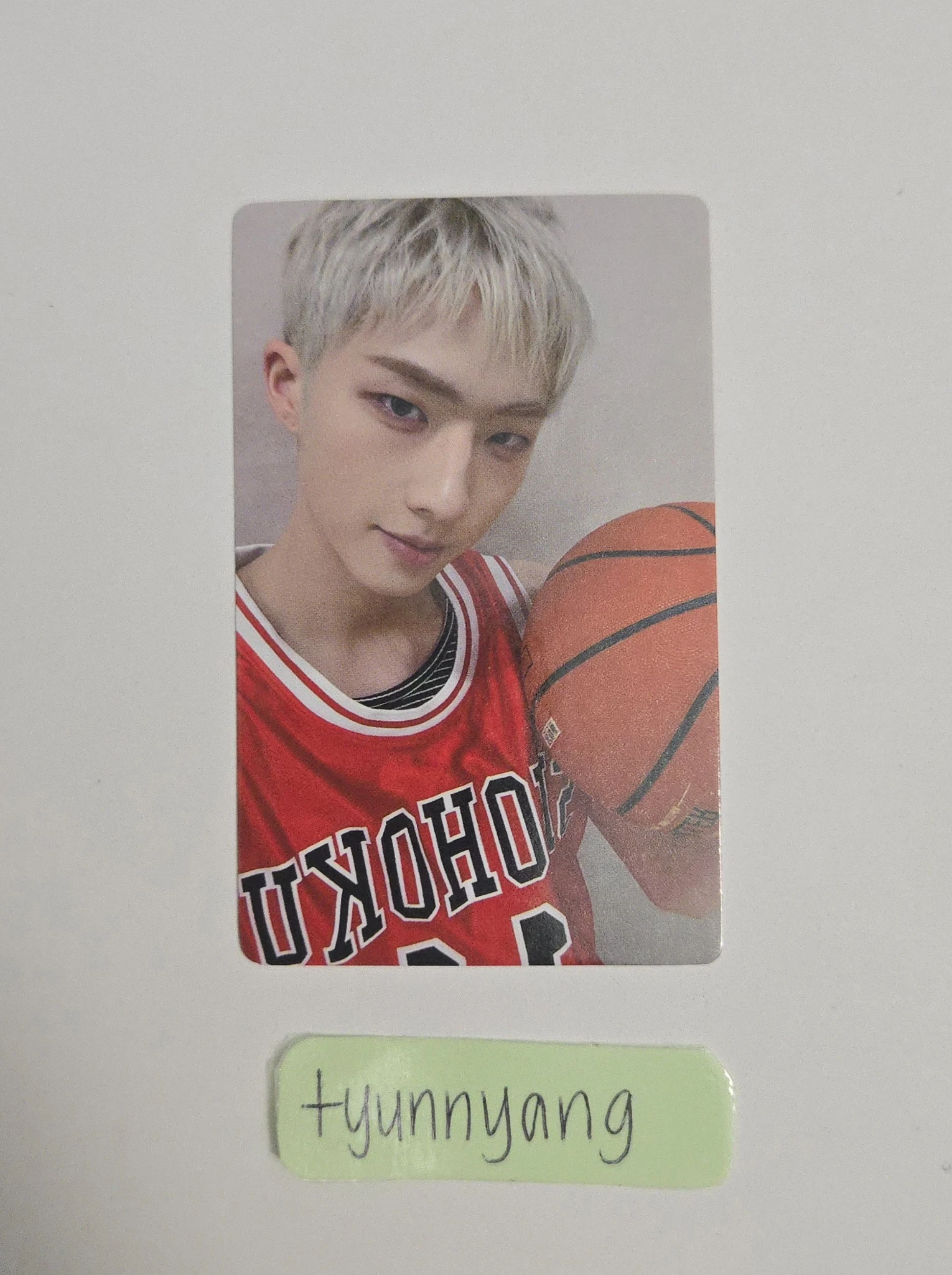 P1Harmony Jiung P1Harmony - Jiung - UNIQUE Album jump up video call (fancall) round 2 listing photo 1