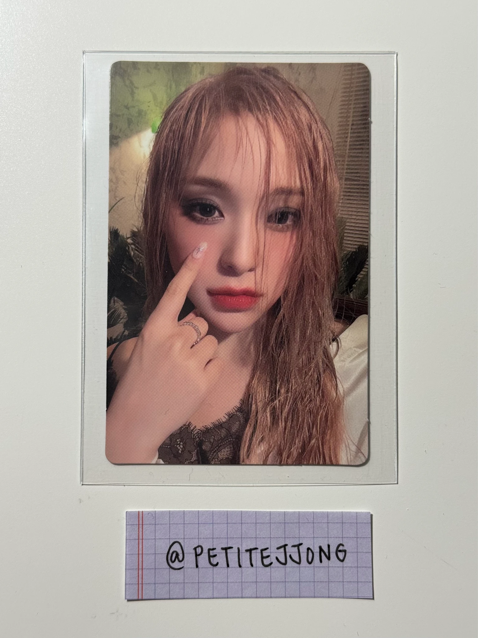 Dreamcatcher Gahyun Dreamcatcher - Gahyun - Apocalypse : From us Album A version Y version album photocard korean album listing photo 1