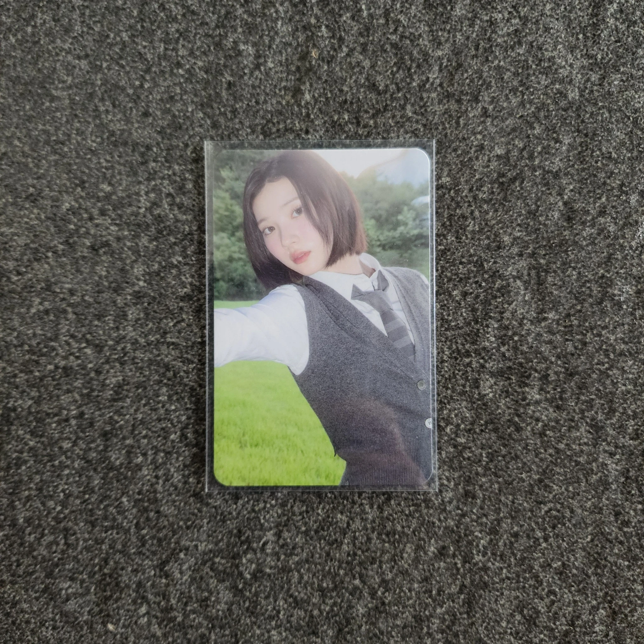 Hearts2Hearts Jiwoo Hearts2Hearts - Jiwoo - FOCUS Album album photocard listing photo 1