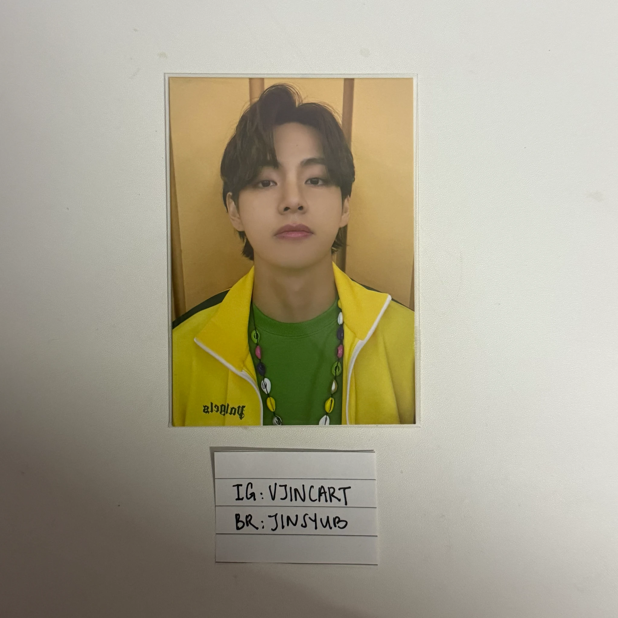 BTS V BTS - V - Butter Album merch photocard cardigan photocard set listing photo 1