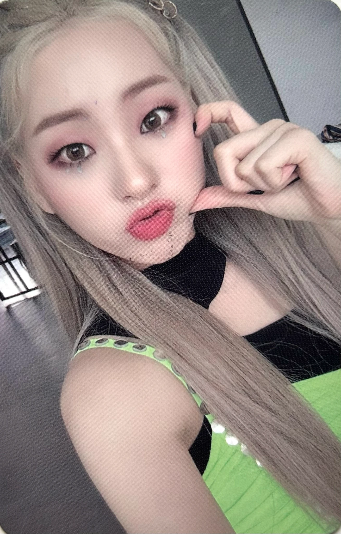 LUNARSOLAR Eseo LUNARSOLAR - Eseo - SOLAR: flare Album album photocard listing photo 1