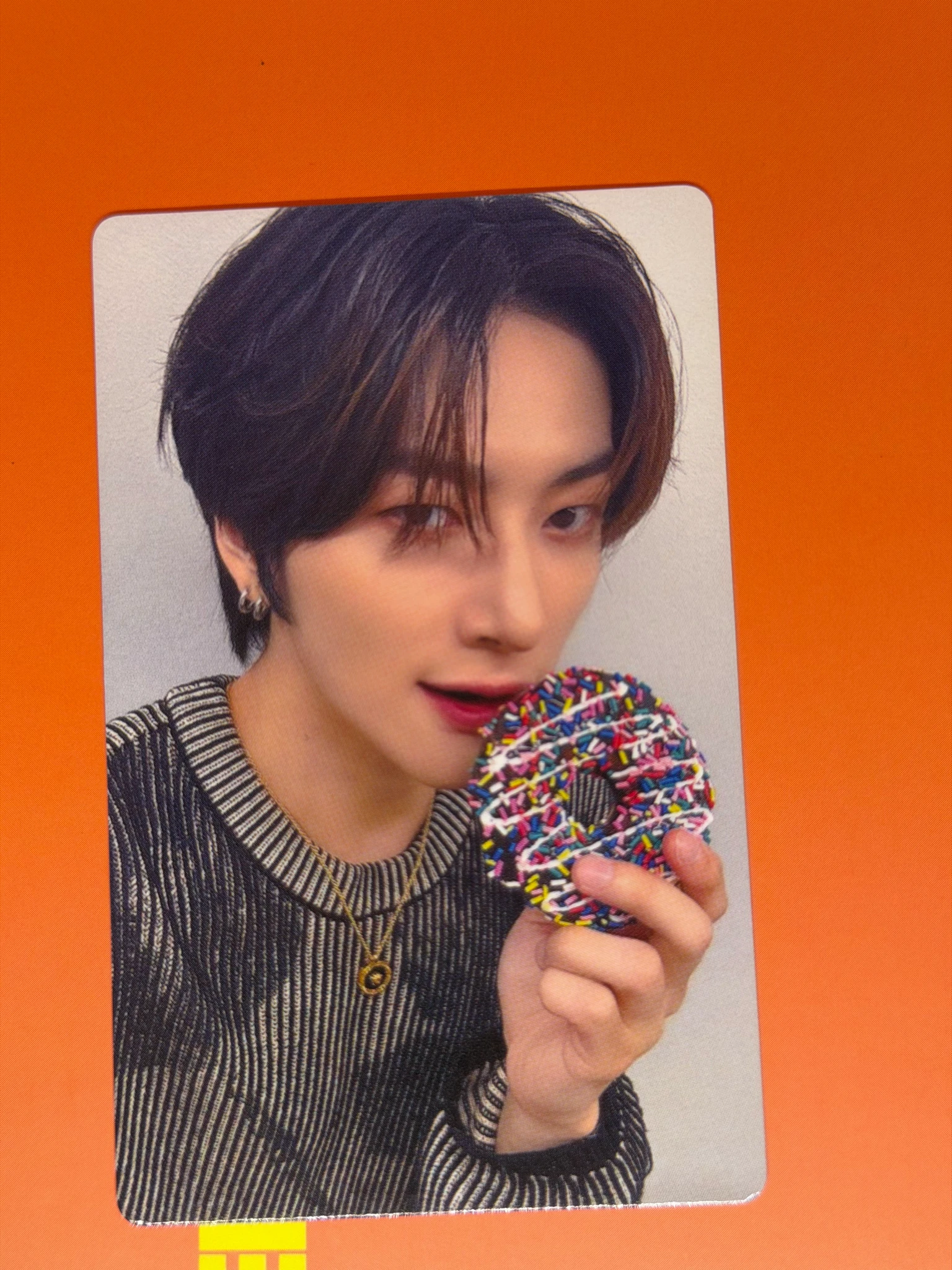 TRENDZ Yoonwoo TRENDZ - Yoonwoo - Chameleon Album jump up round 26 1:1 video call (fancall) listing photo 1