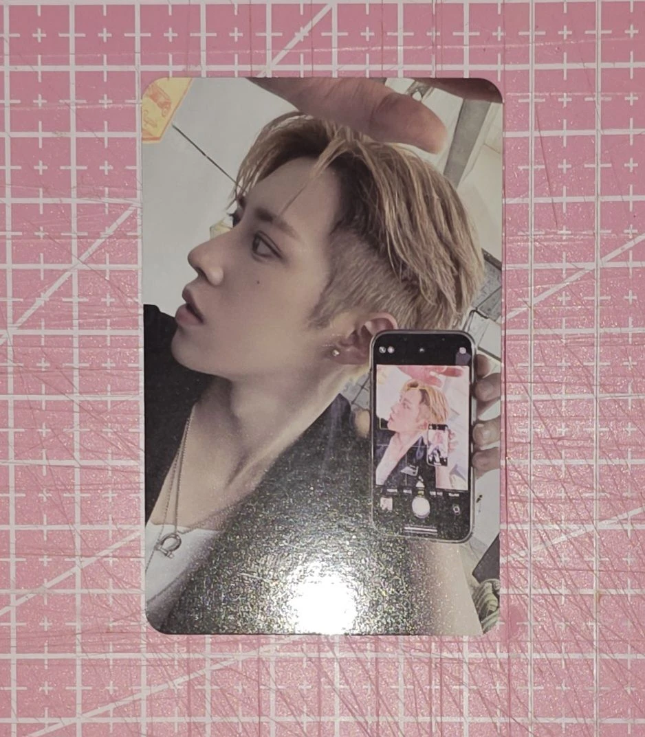 ALPHA DRIVE ONE Arno ALPHA DRIVE ONE - Arno - EUPHORIA Album album photocard listing photo 1