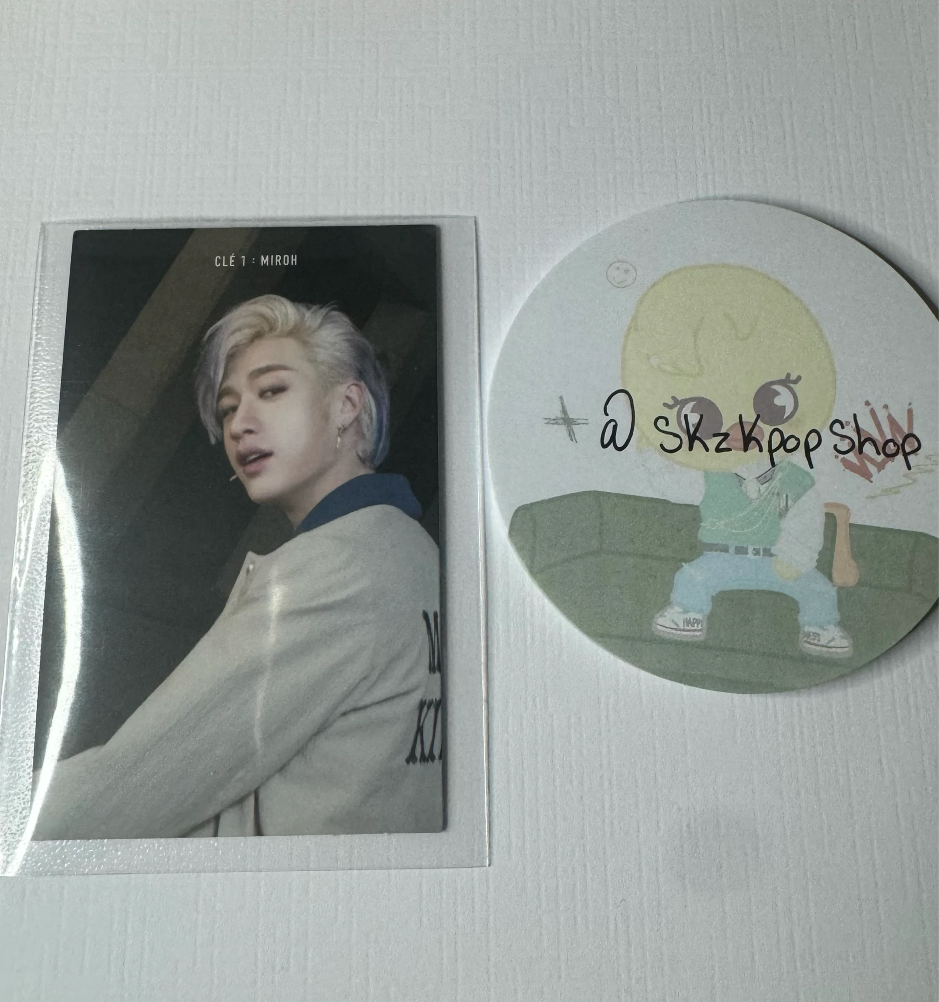Stray Kids Bang Chan Stray Kids - Bang Chan - Clé 1: Miroh Album broadcast photo print listing photo 1