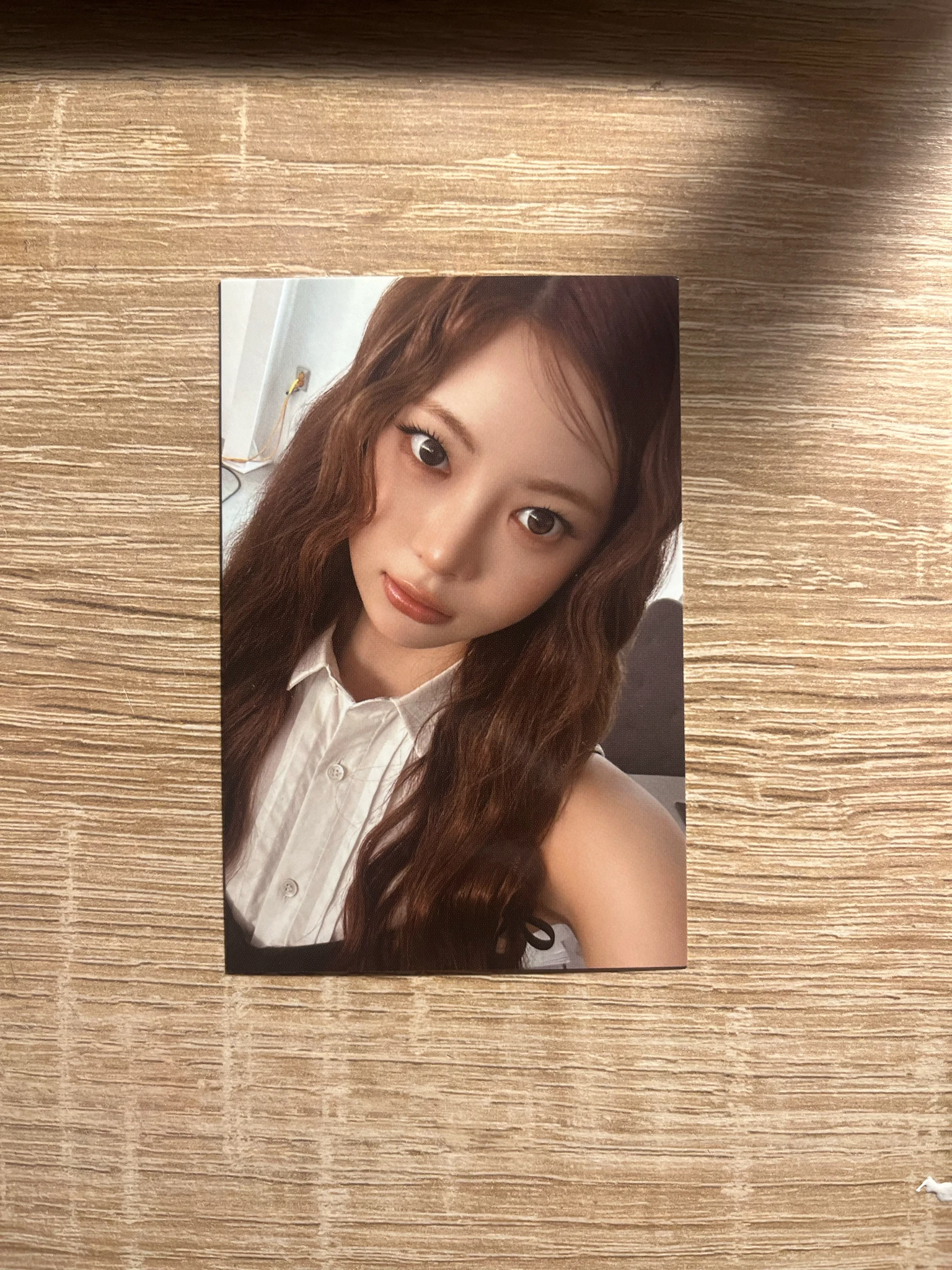 LE SSERAFIM Hong Eunchae LE SSERAFIM - Hong Eunchae - LE SSERAFIM 2026 SEASON’S GREETINGS Other pre-order benefit (pob) weverse shop global (wvg) photocard set listing photo 1