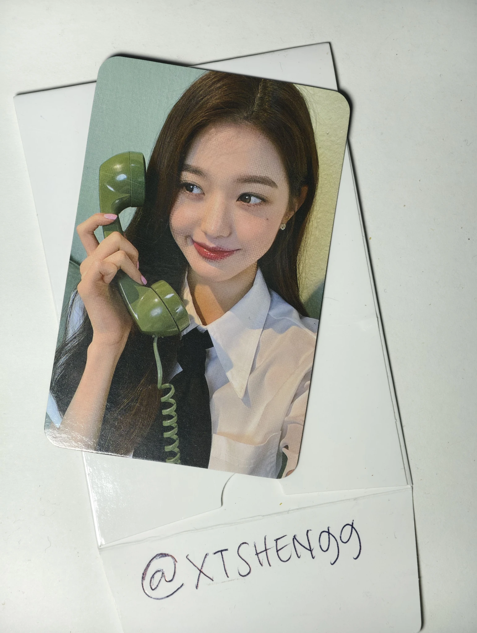 IVE Wonyoung IVE - Wonyoung - Wonyoung x Hapa Kristin Other round 1 black version listing photo 1