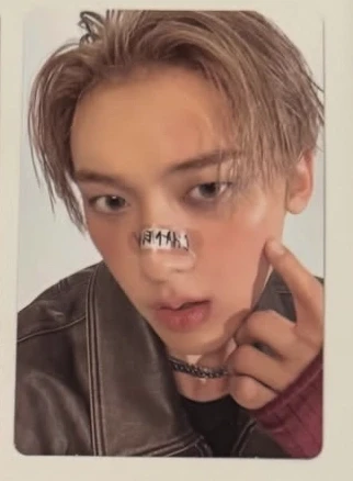 ASTRO Yoon San-ha ASTRO - Sanha - Chameleon (Sanha Solo) Album album photocard listing photo 1