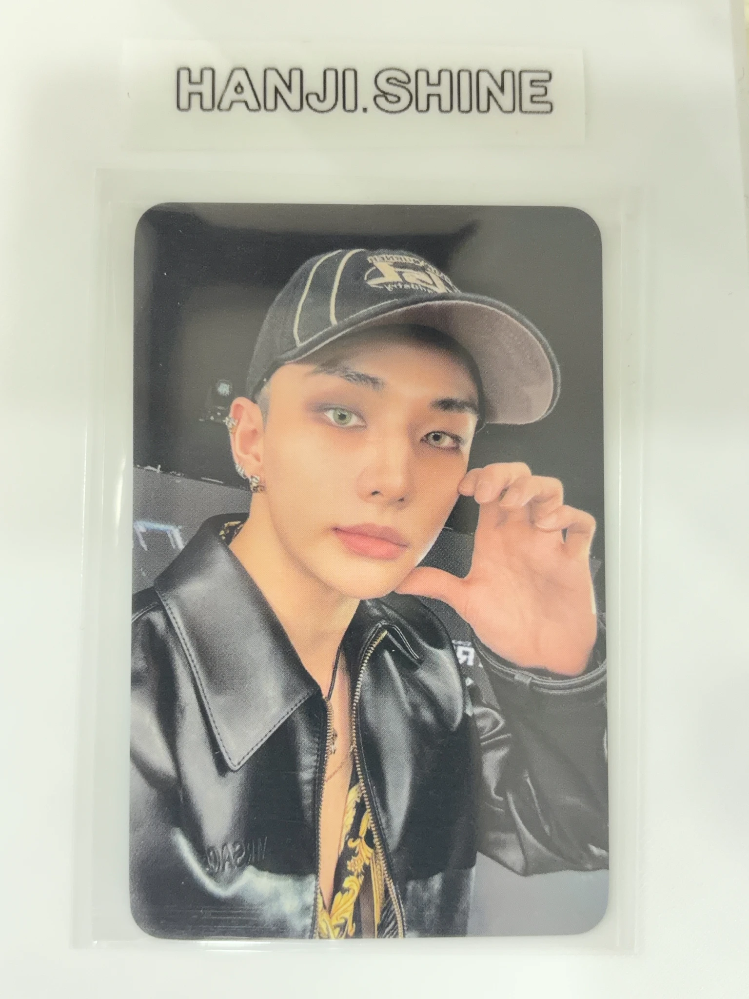 Stray Kids Hyunjin Stray Kids - Hyunjin - KARMA Pop-Up Store Event merch photocard week 2 30k won benefit pop-up store listing photo 1