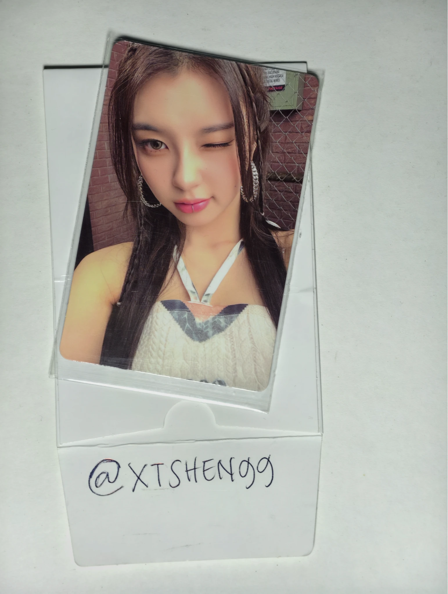 Kep1er Dayeon Kep1er - Dayeon - LOVESTRUCK! Album album photocard eye contact version listing photo 1