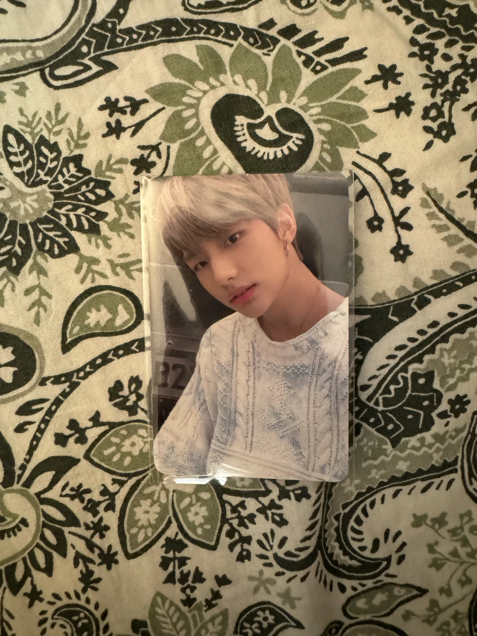 Stray Kids Hyunjin Stray Kids - Hyunjin - Clé 2: Yellow Wood Album album photocard outdoor ver. listing photo 1