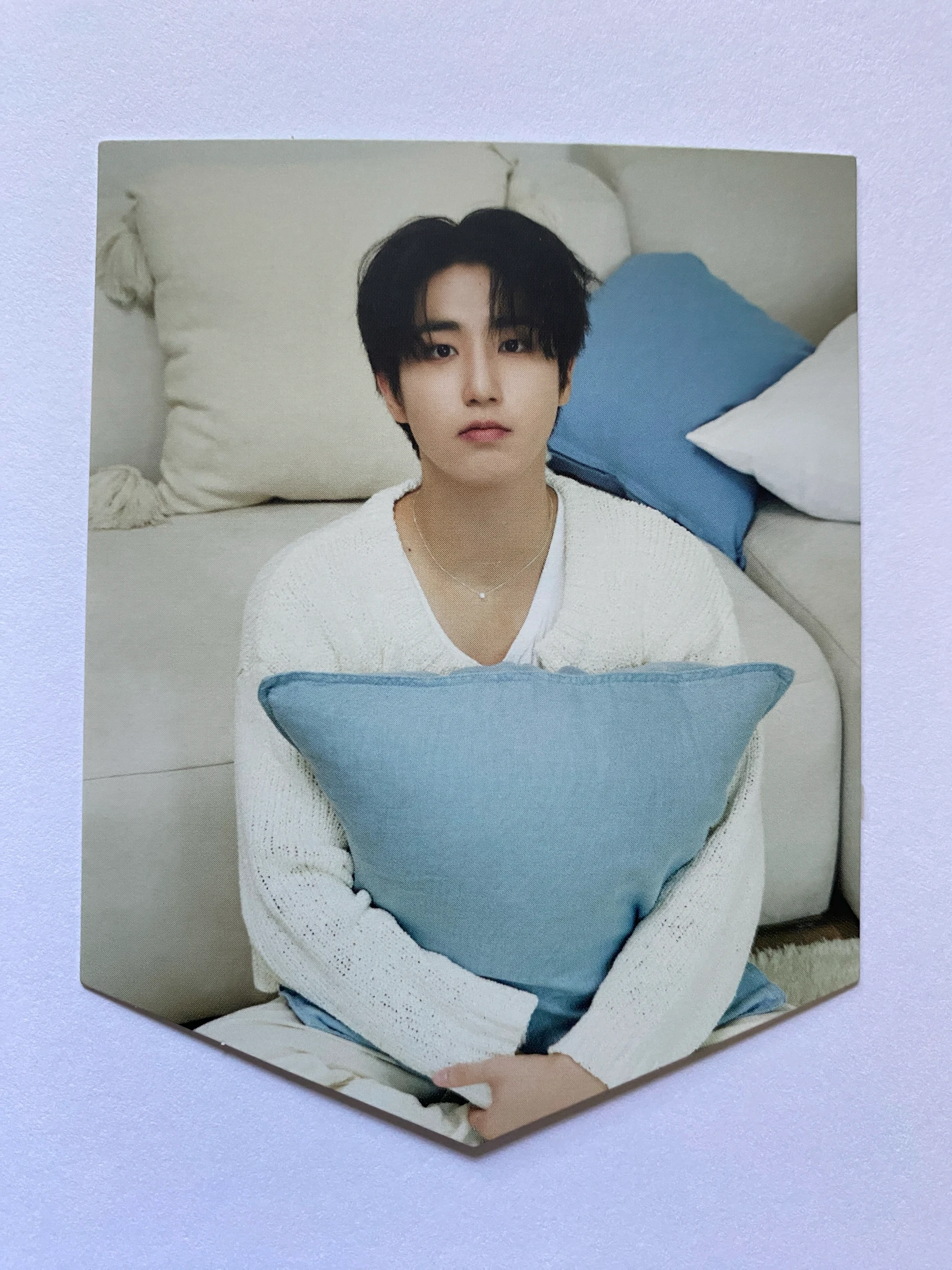 Stray Kids HAN Stray Kids - HAN - 2024 Season's Greetings - Perfect Day with SKZ Other kit inclusion season's greetings garland supplemental listing photo 1