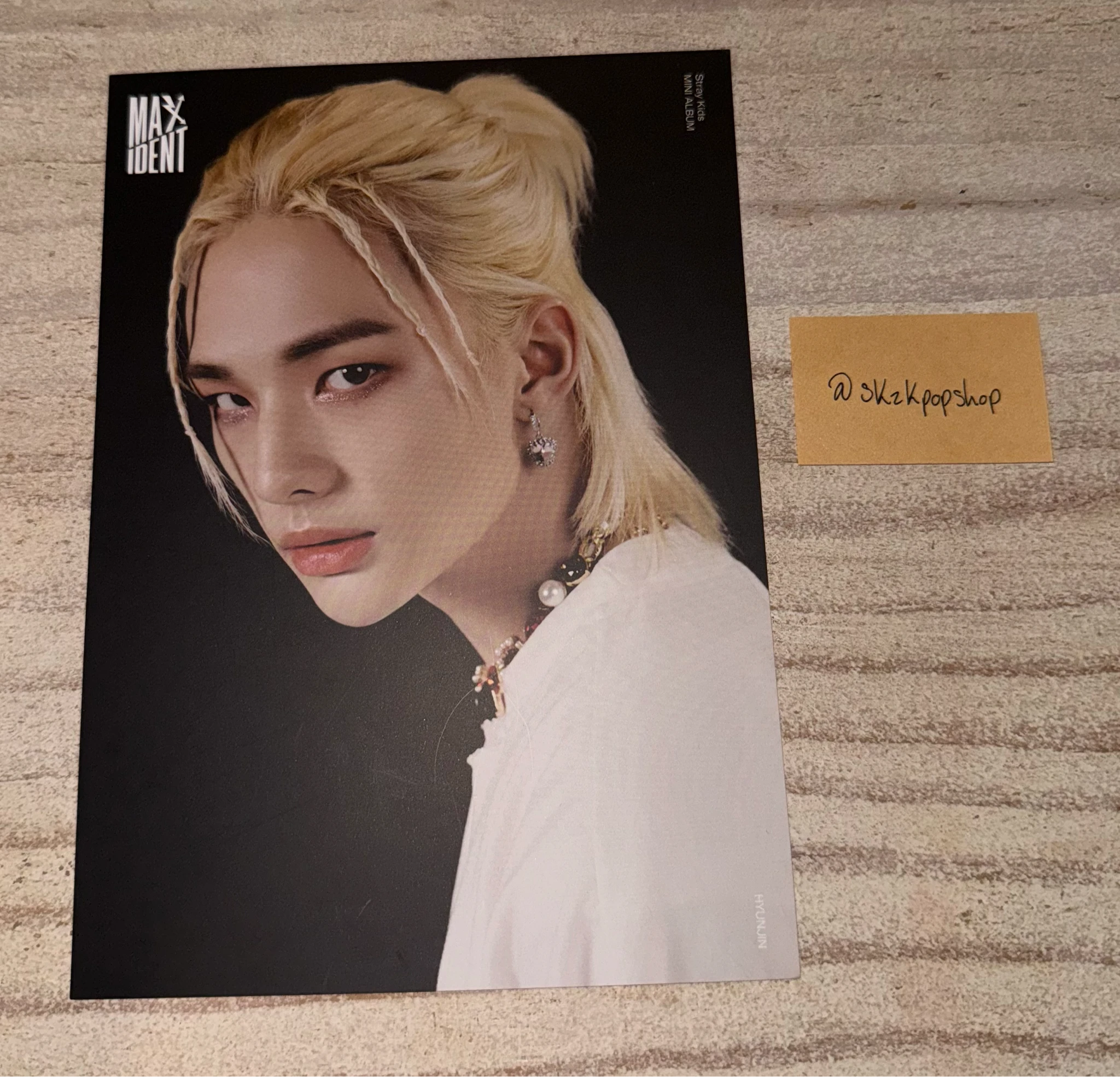 Stray Kids Hyunjin Stray Kids - Hyunjin - Maxident Album mini poster album inclusion standard version limited edition listing photo 1