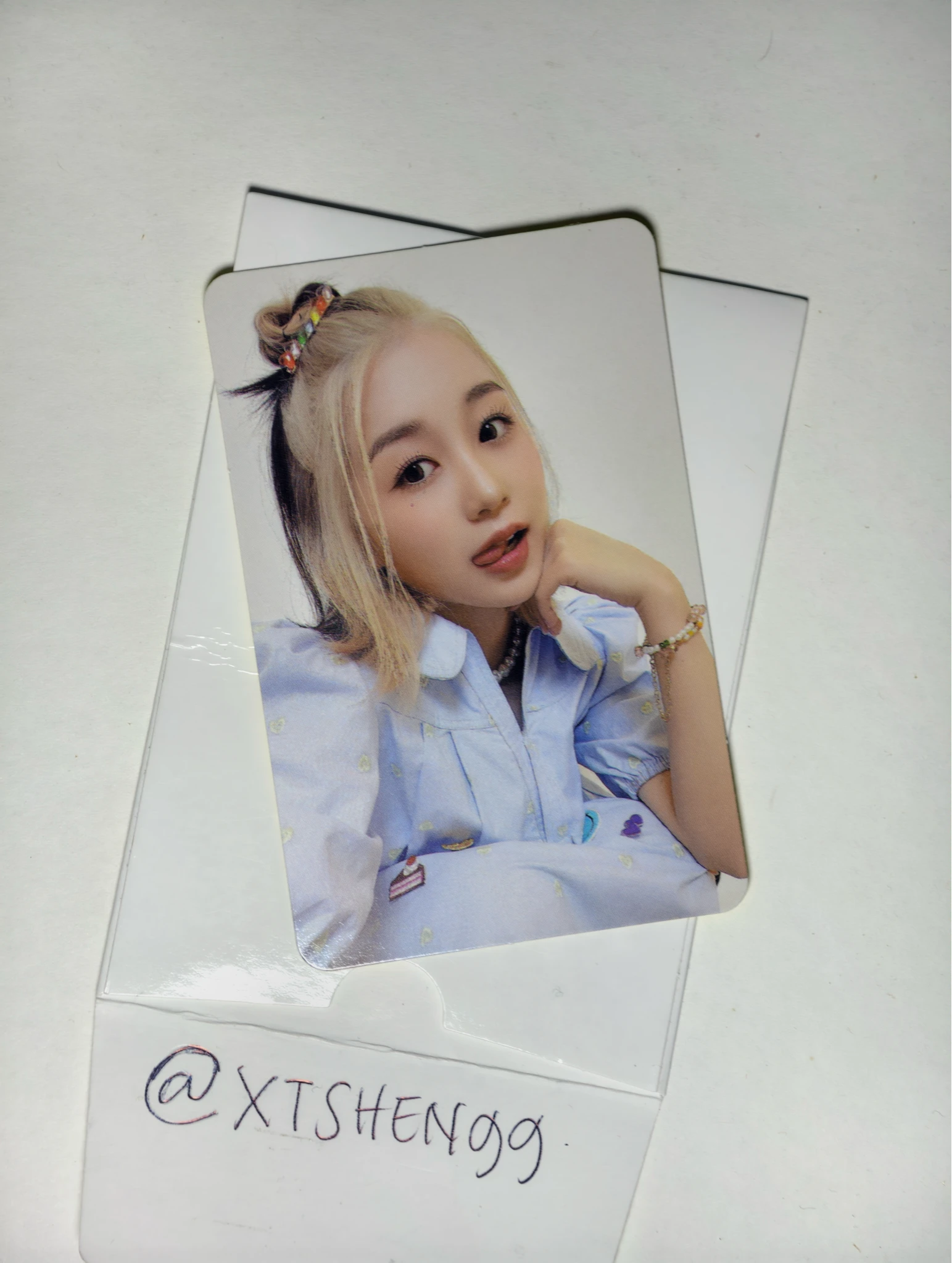 Kep1er Hikaru Kep1er - Hikaru - POP-UP STORE & CAFE IN Kep1er ISLAND Event random photocard pop-up store listing photo 1
