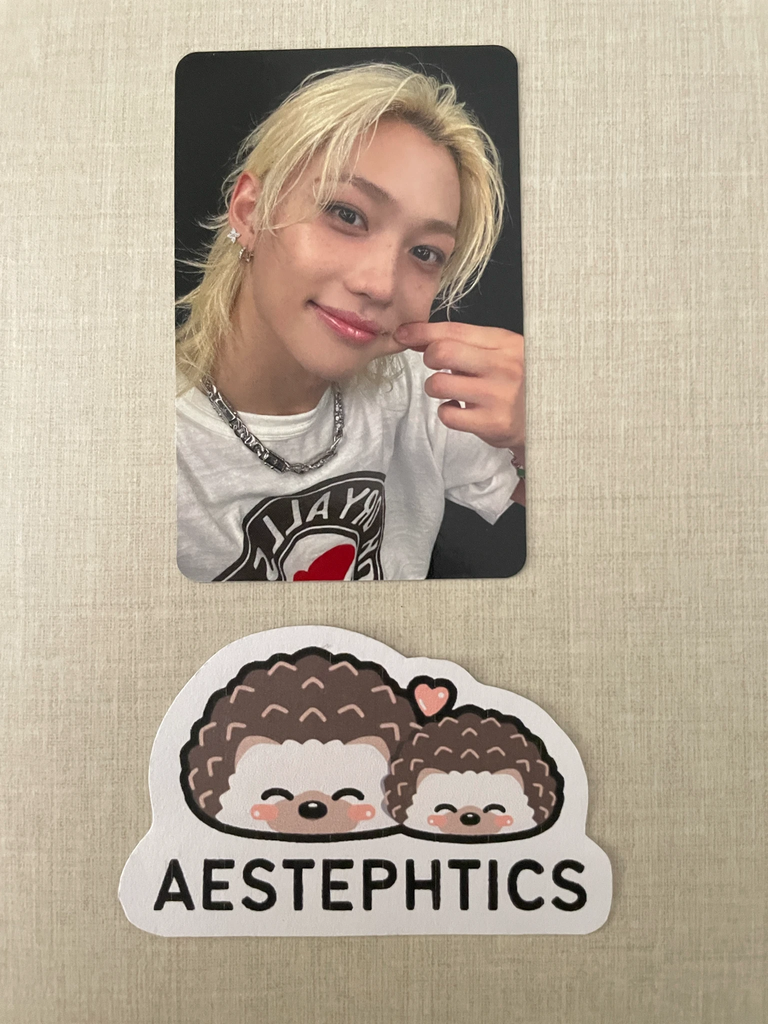 Stray Kids Felix Stray Kids - Felix - KARMA Album pre-order benefit (pob) apple music listing photo 1