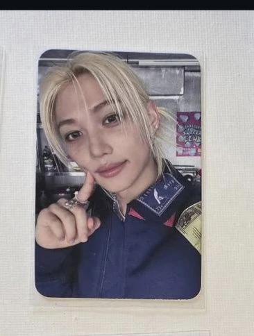 Stray Kids Felix Stray Kids - Felix - 2026 Season's Greetings - Starlight Supper Club Other pre-order benefit (pob) photocard set music korea listing photo 1