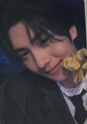 TWS Youngjae TWS - Youngjae - Last Bell Album musicplant (music plant) fansign listing photo 1