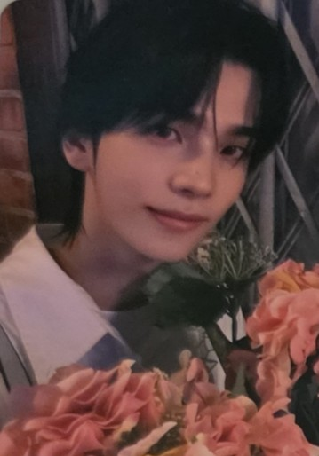 TWS Shinyu TWS - Shinyu - Last Bell Album musicplant fansign listing photo 1