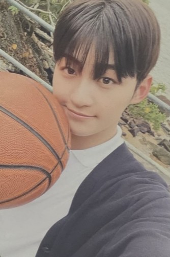 TWS Jihoon TWS - Jihoon - SUMMER BEAT! Album weverse album version album photocard listing photo 1