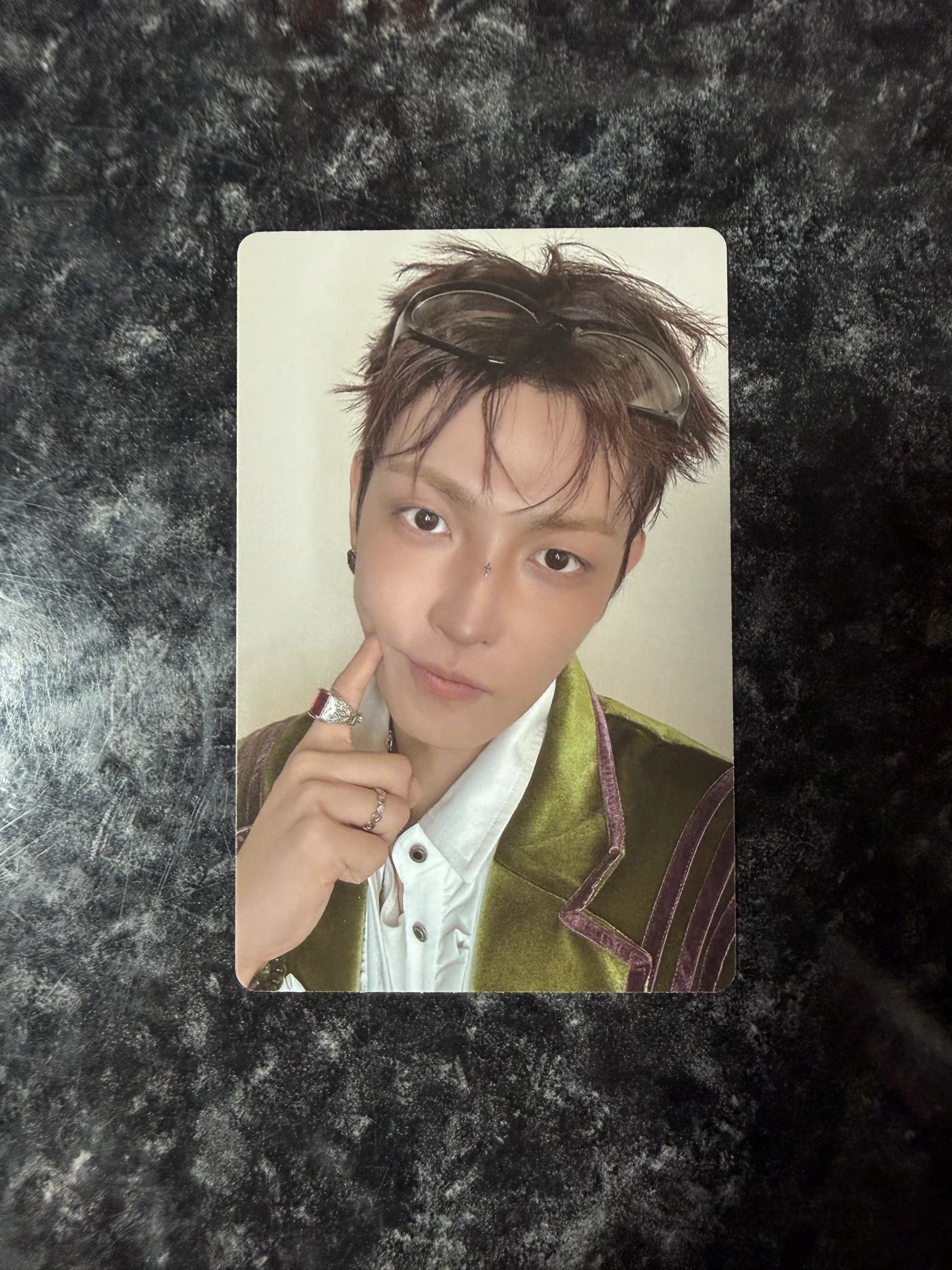 ATEEZ Hongjoong ATEEZ - Hongjoong - GOLDEN HOUR : Part.5 Album A version version 1 album photocard listing photo 1