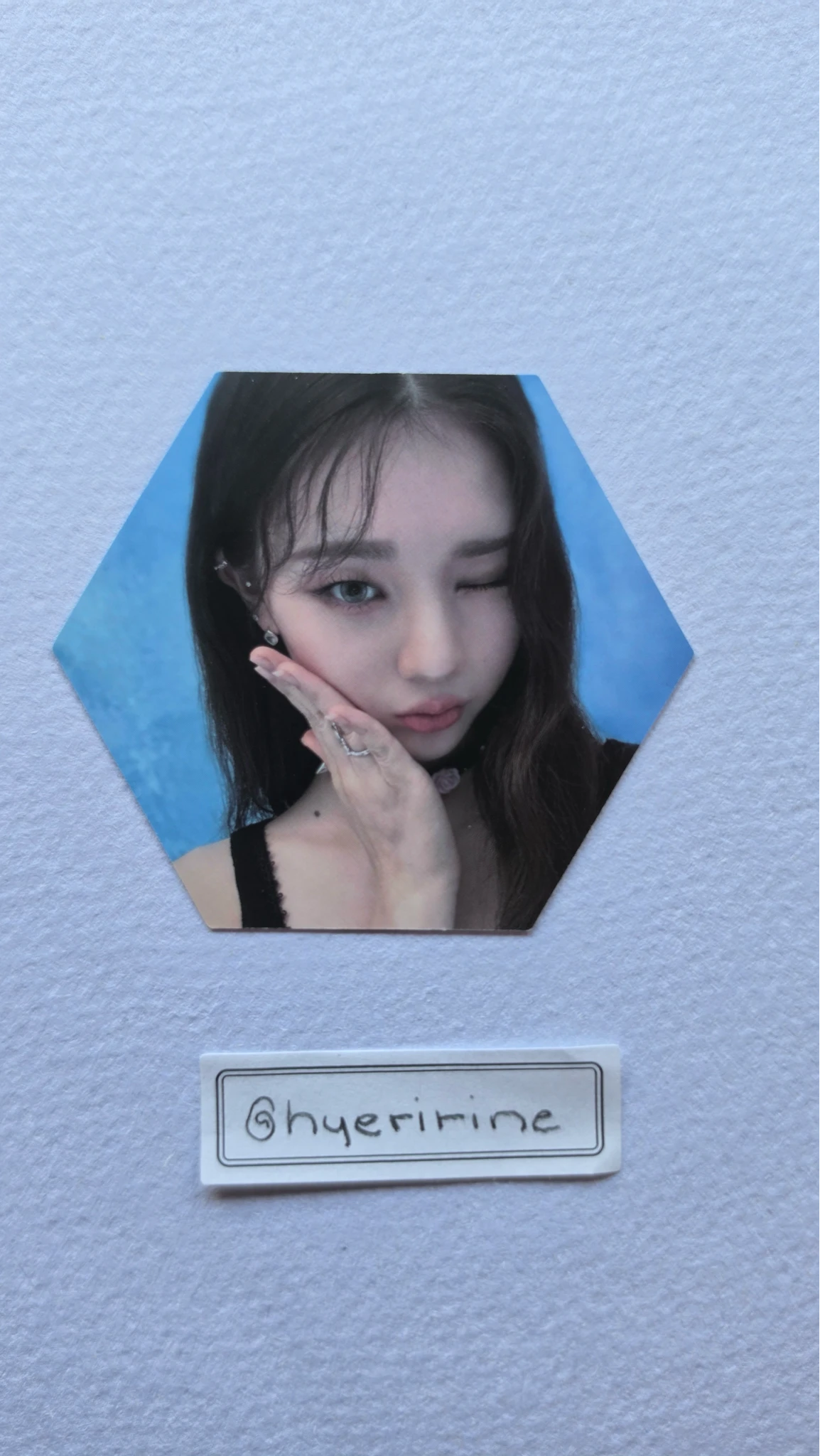tripleS Yeonji tripleS - Yeonji - Assemble24 Album album inclusion symbol card listing photo 1