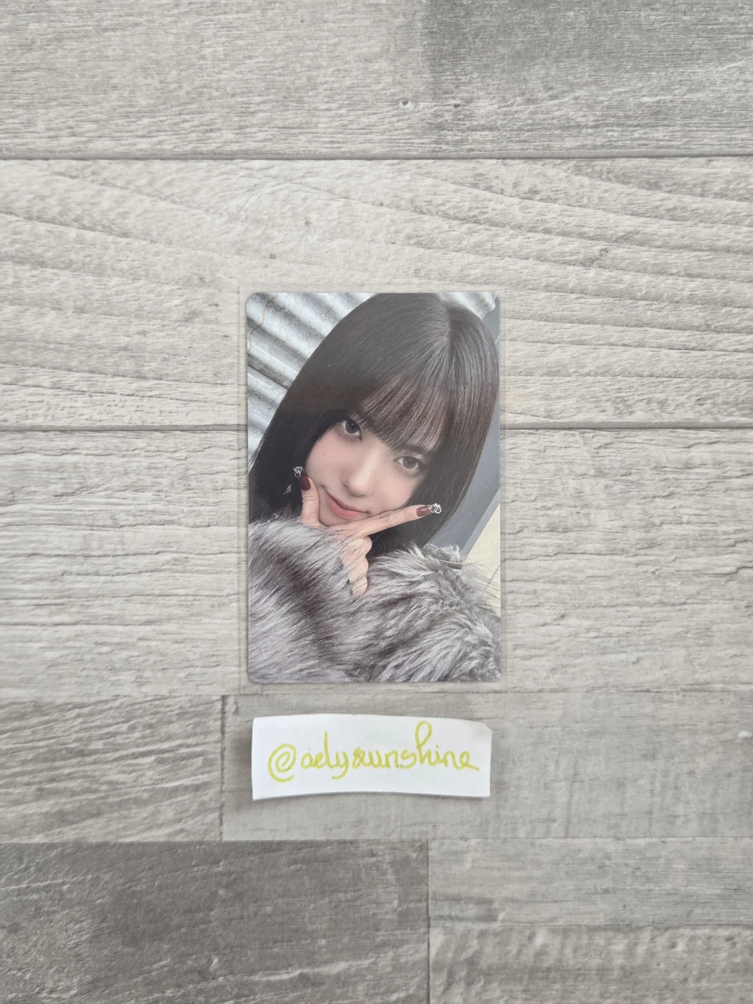 izna Koko izna - Koko - N/a Album olive young pop-up store Trading card listing photo 1
