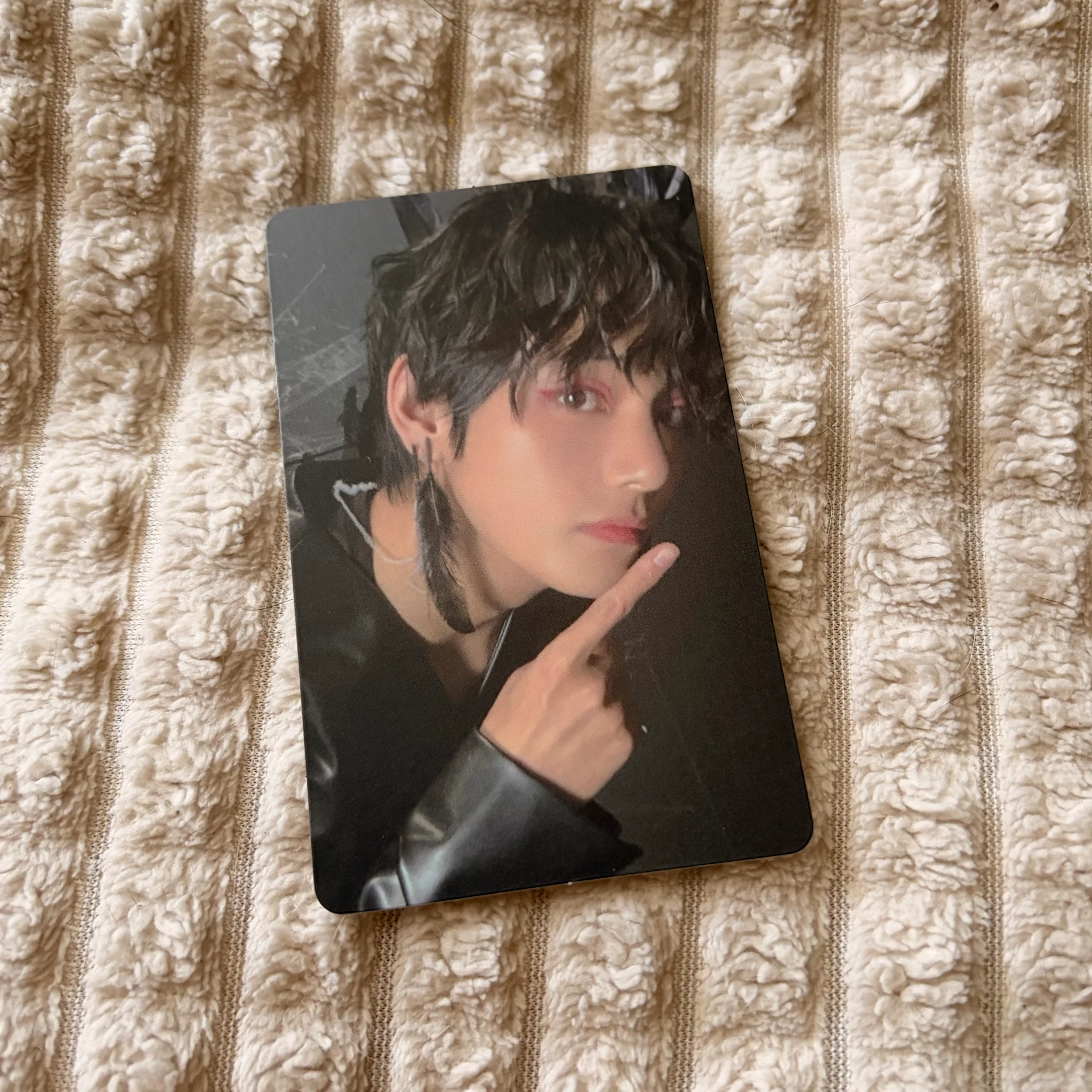 BTS V BTS - V - Map of the Soul: 7 Album album photocard ver. 2 listing photo 1