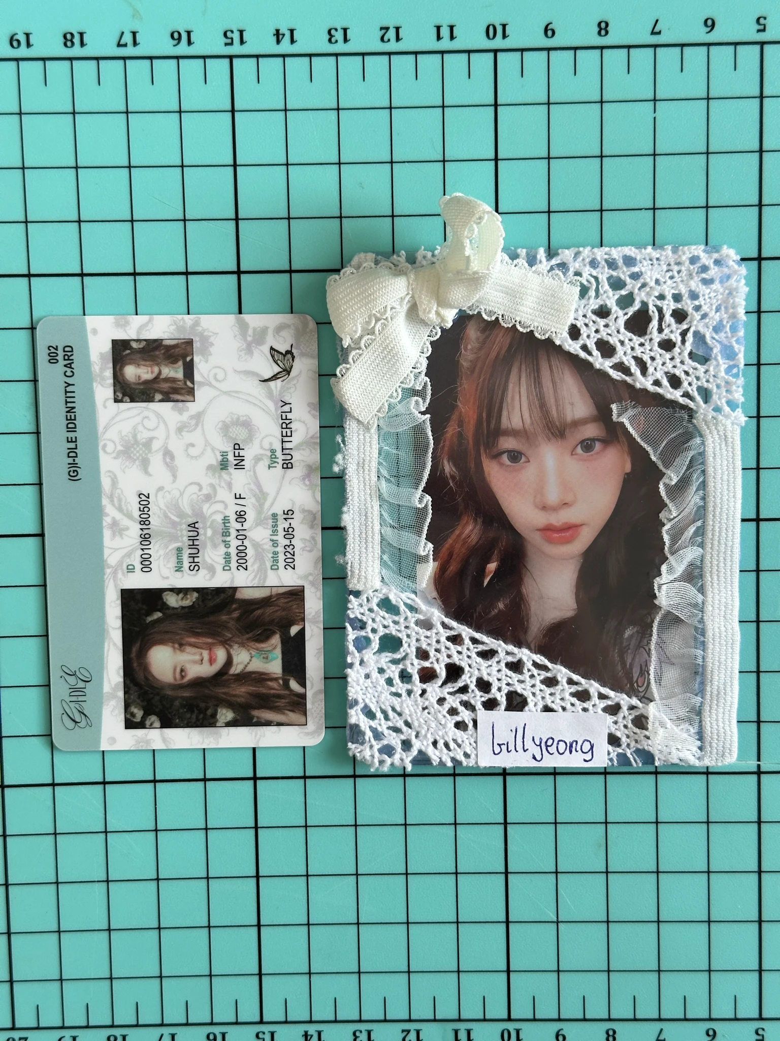 i-dle Shuhua (G)I-DLE - Miyeon - I Feel Album standard version butterfly version album photocard id card pre-order benefit (pob) horizontal listing photo 1