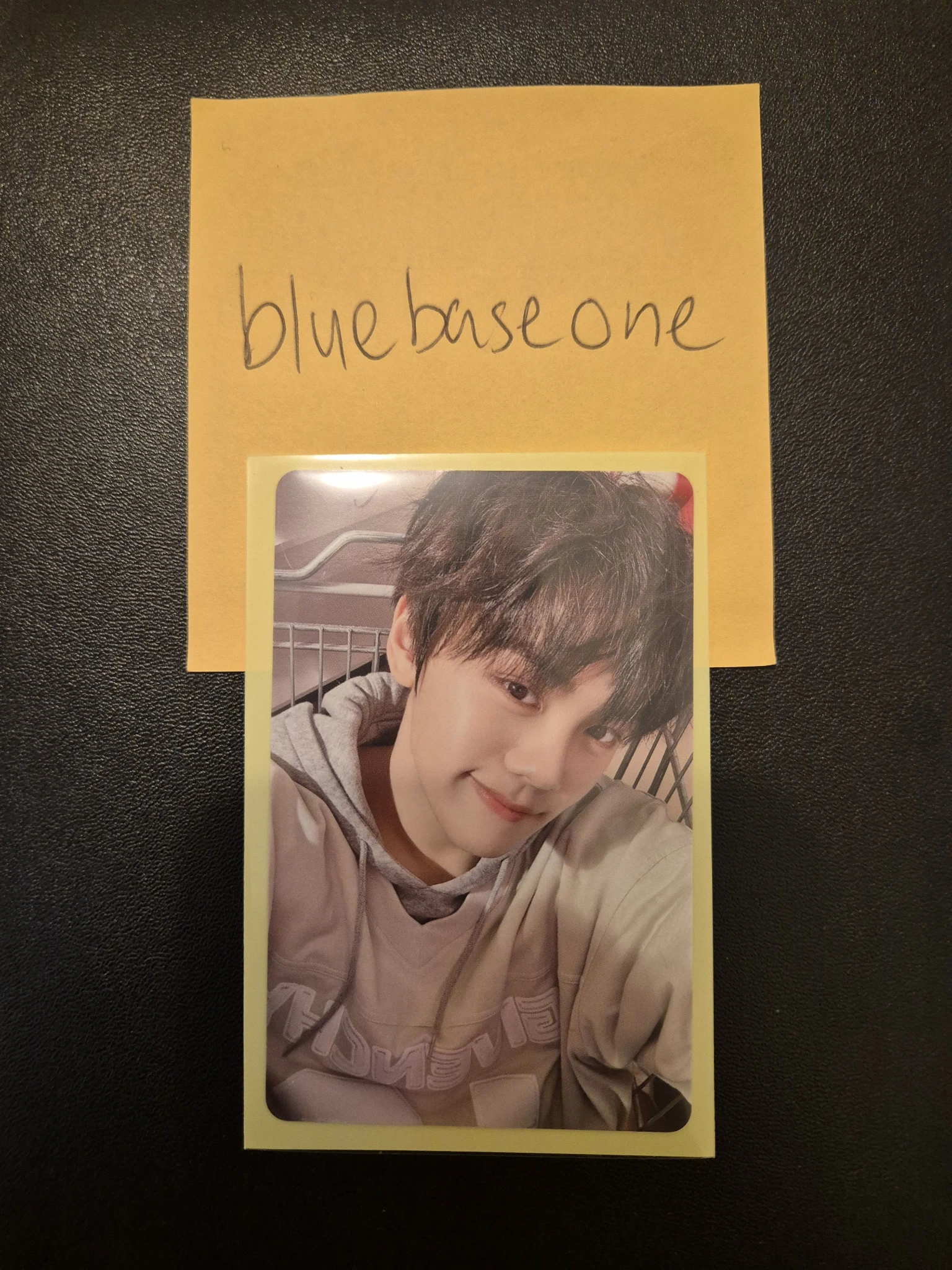 ZEROBASEONE Gyuvin ZEROBASEONE - Gyuvin - 2024 FAN-CON IN JAPAN Event zerose zone lucky draw day 1 listing photo 1