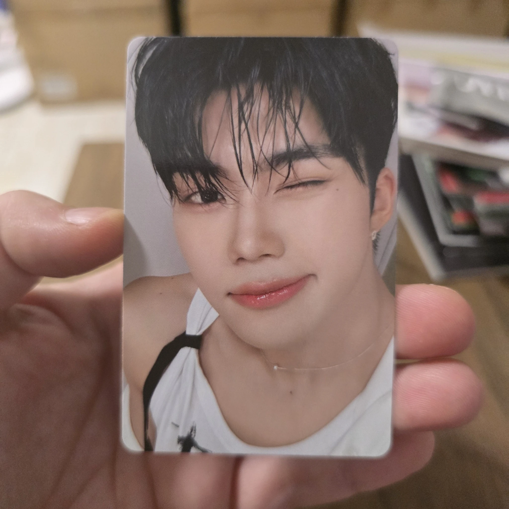 ZEROBASEONE Gunwook ZEROBASEONE - Gunwook - You had me at HELLO Album album photocard sunshower version listing photo 1