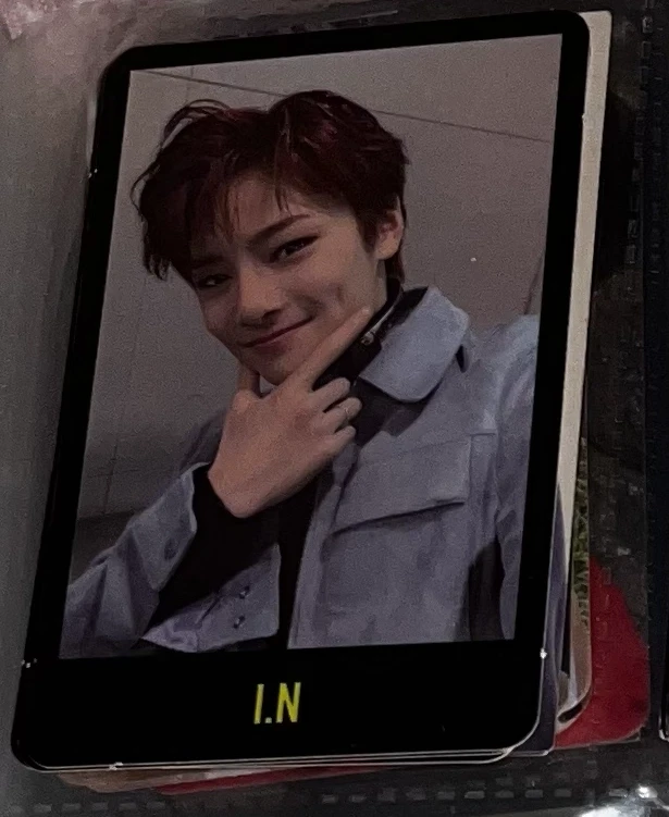 Stray Kids I.N Stray Kids - I.N - Clé 1: Miroh Album black border album photocard listing photo 1