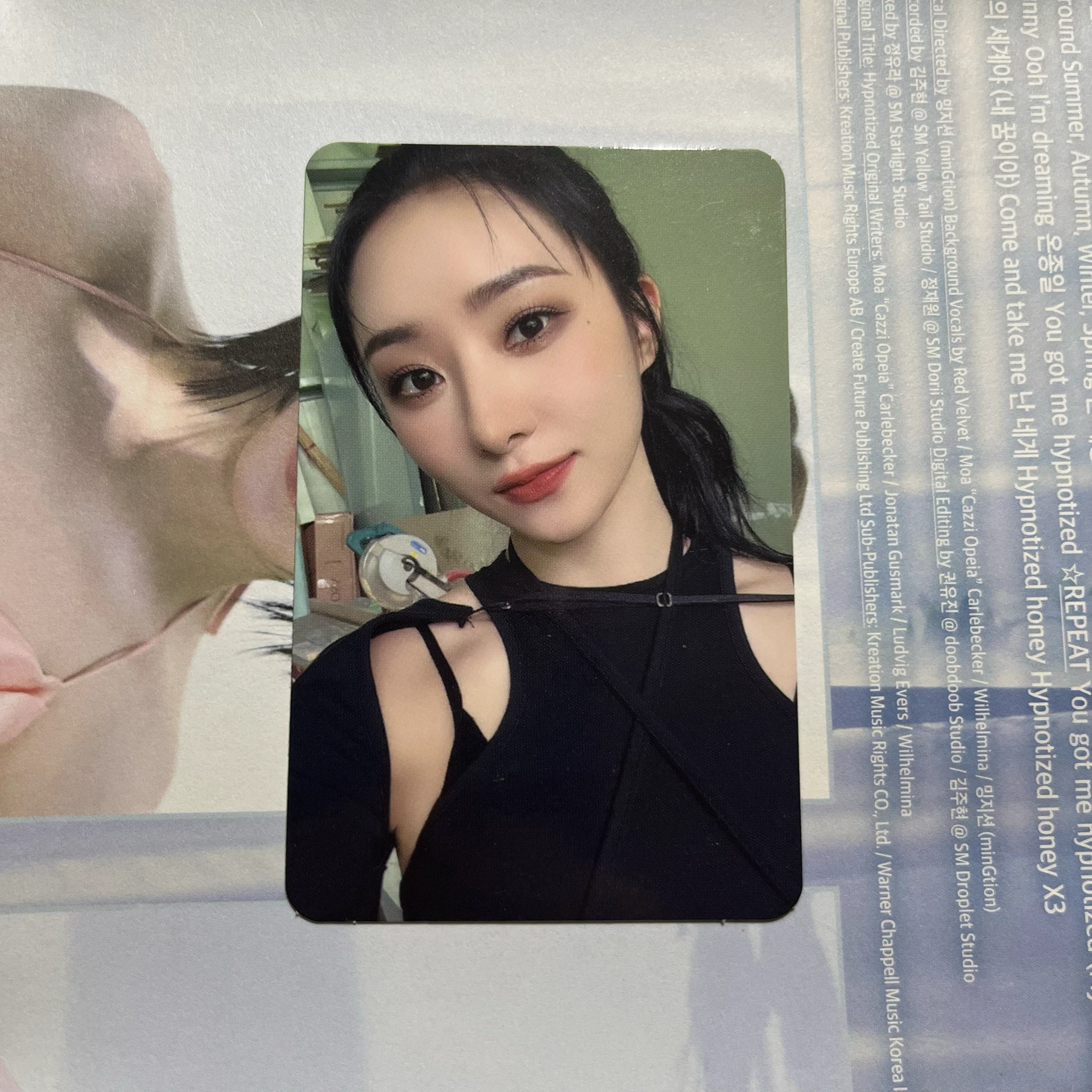 Dreamcatcher SuA Dreamcatcher - SuA - Apocalypse : Follow Us Album platform version album photocard listing photo 1