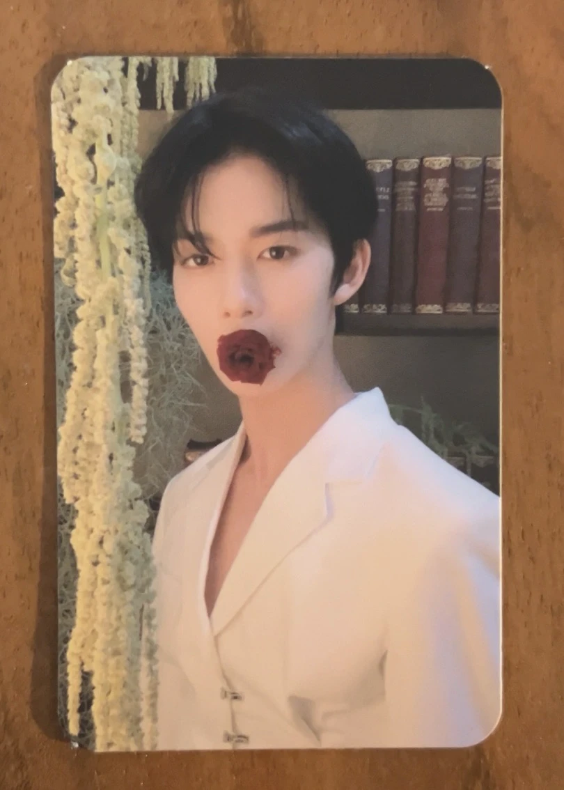 CIX Jinyoung CIX - Jinyoung - HELLO Chapter 1. Hello, Stranger Album hello version album photocard listing photo 1