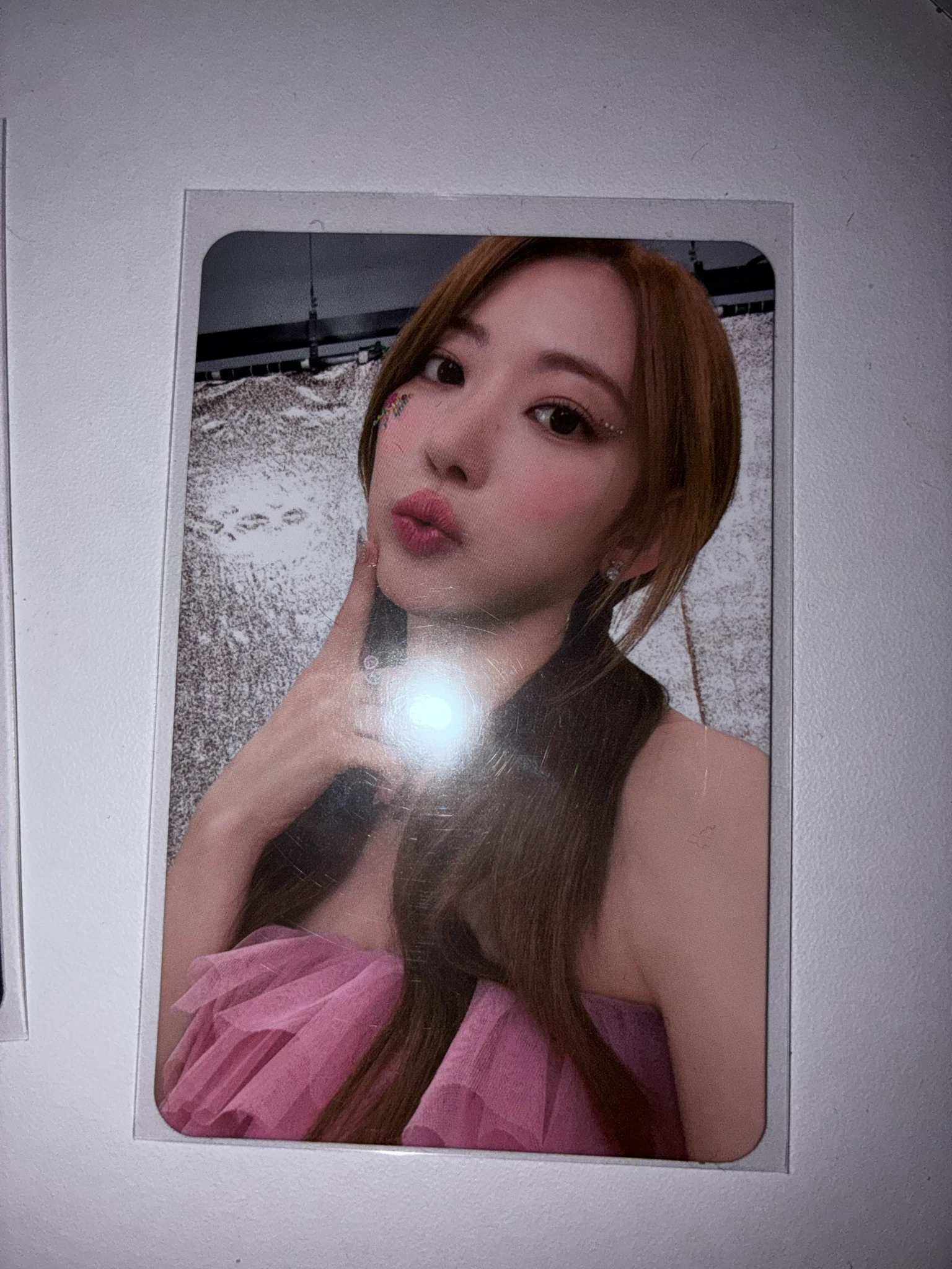 LE SSERAFIM Sakura LE SSERAFIM - Sakura - ANTIFRAGILE Album album photocard iridescent opal version listing photo 1