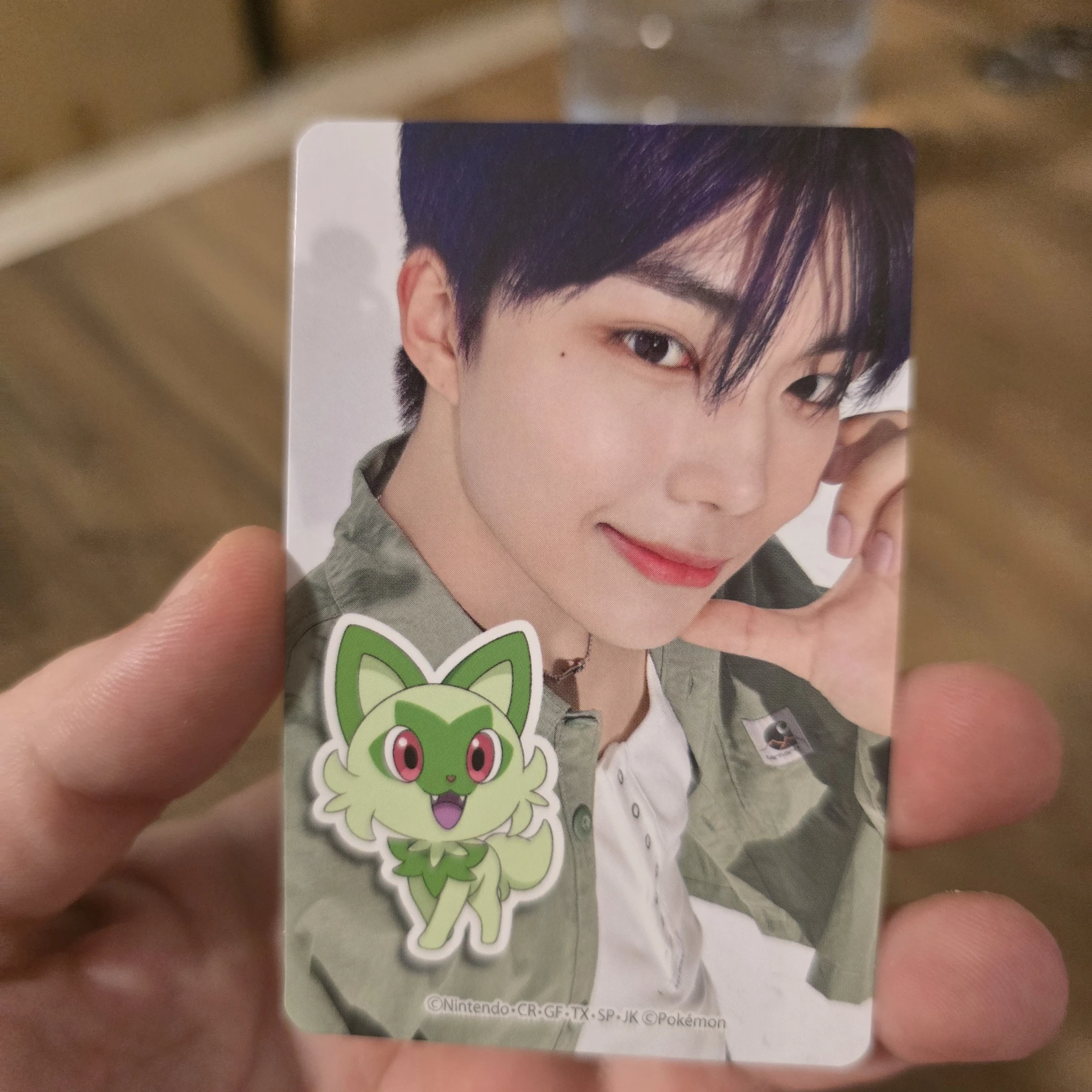 ZEROBASEONE Gunwook ZEROBASEONE - Gunwook - Prezent Album album photocard anime version japanese album A version listing photo 1
