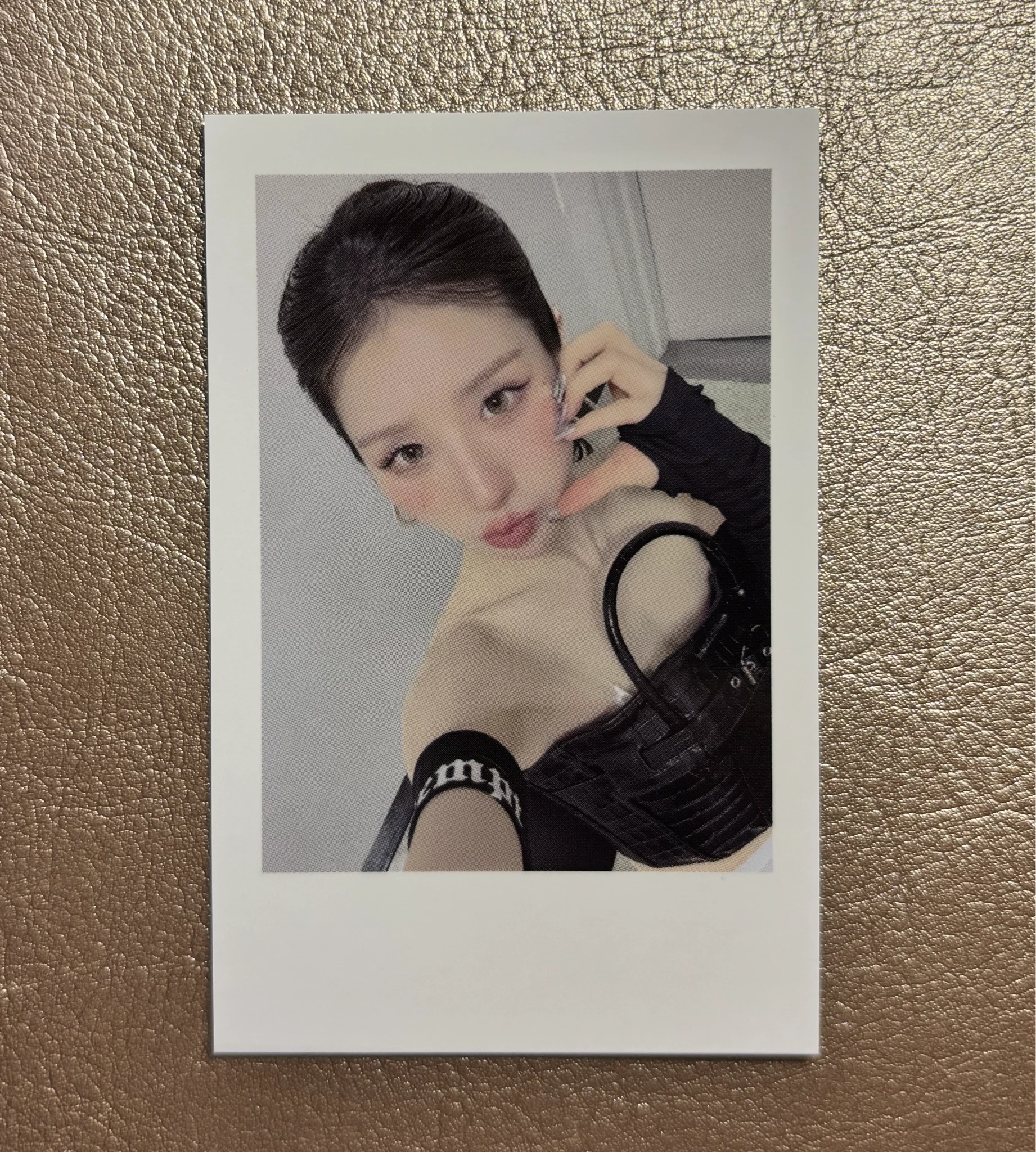 ARTMS HeeJin ARTMS - HeeJin - Hyper-Ego Album ny music round 1 fansign polaroid listing photo 1