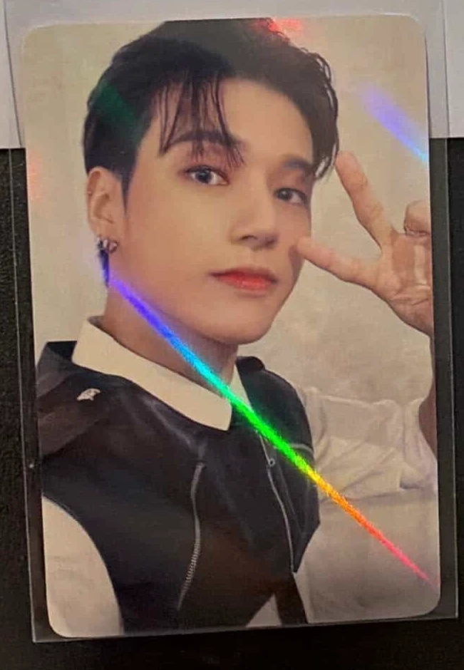 ATEEZ Wooyoung ATEEZ - Wooyoung - THE WORLD EP.1 : MOVEMENT Album makestar purchase benefit holographic (hologram) listing photo 1