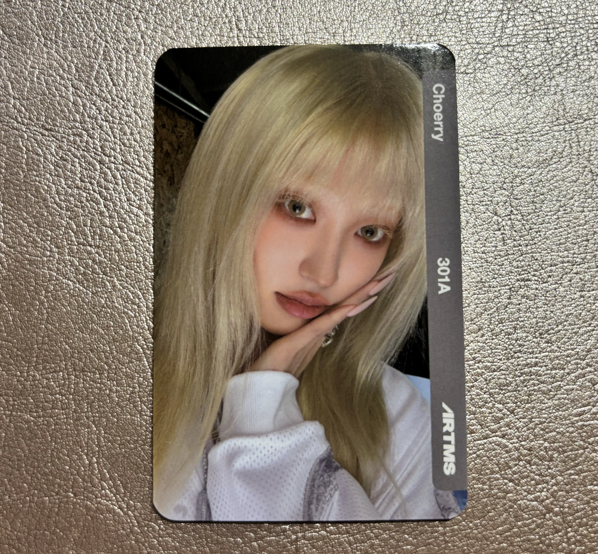 ARTMS Choerry ARTMS - Choerry - Hyper-Ego Album aura version album photocard listing photo 1