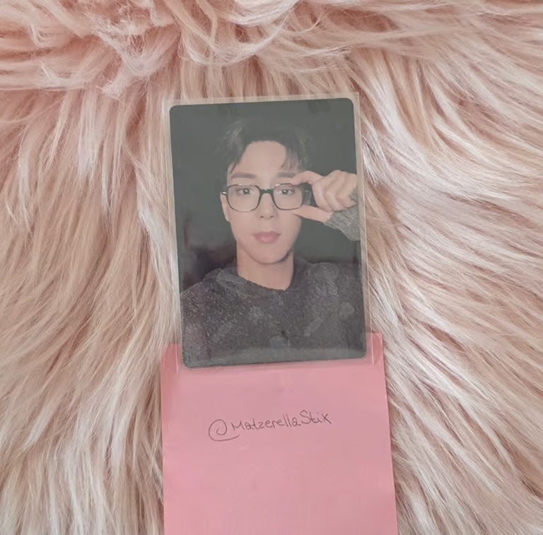 MONSTA X Shownu MONSTA X - Shownu - Unfold Album international exclusive nerd version english album listing photo 1