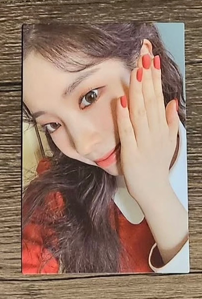 TWICE Dahyun TWICE-Dahyun-Album-eyes wide open listing photo 1