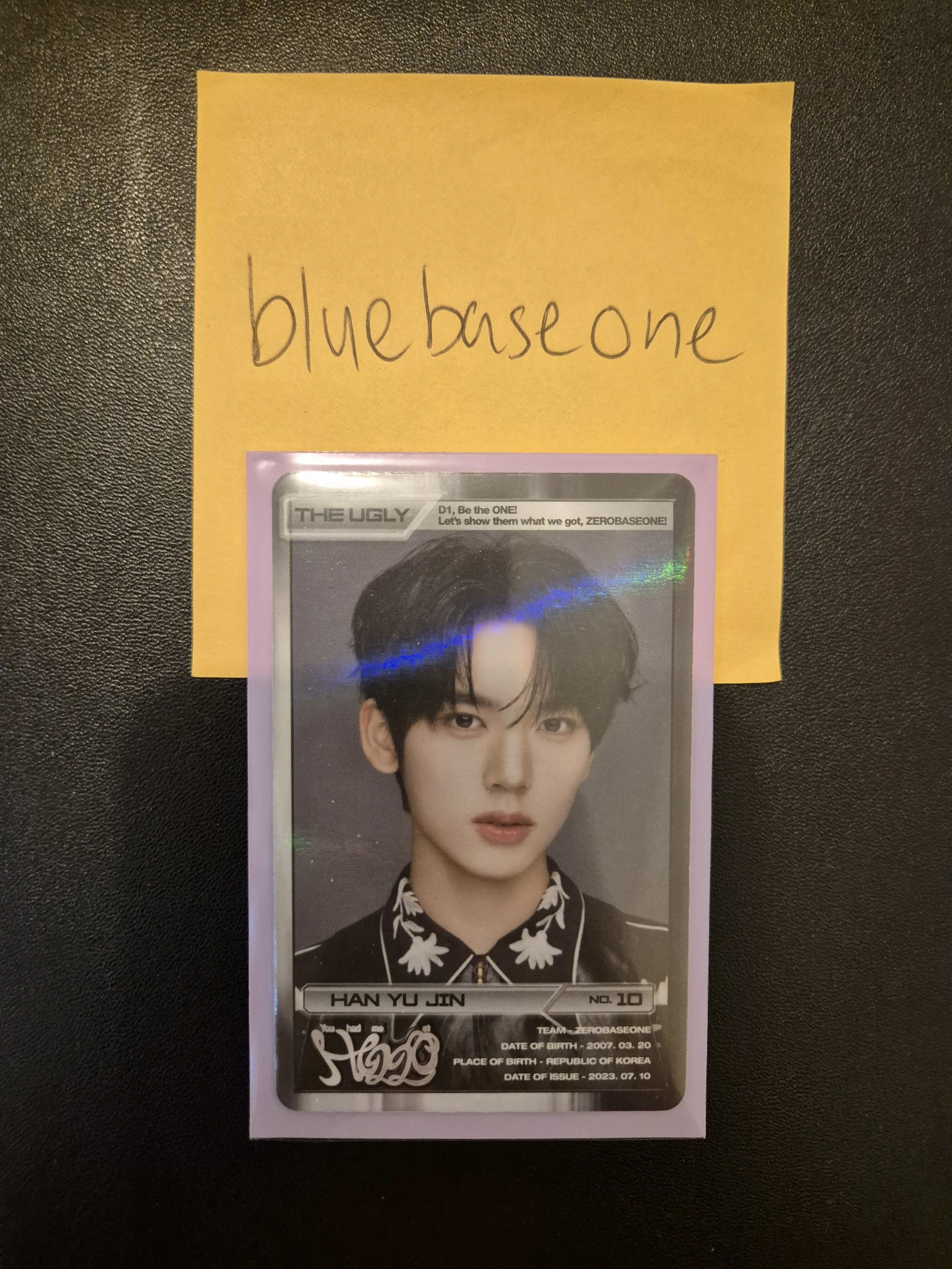 ZEROBASEONE Yujin ZEROBASEONE - Yujin - You had me at HELLO Album album photocard solar version id card listing photo 1
