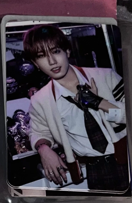 Stray Kids HAN Stray Kids - HAN - Christmas EveL Album glitter listing photo 1