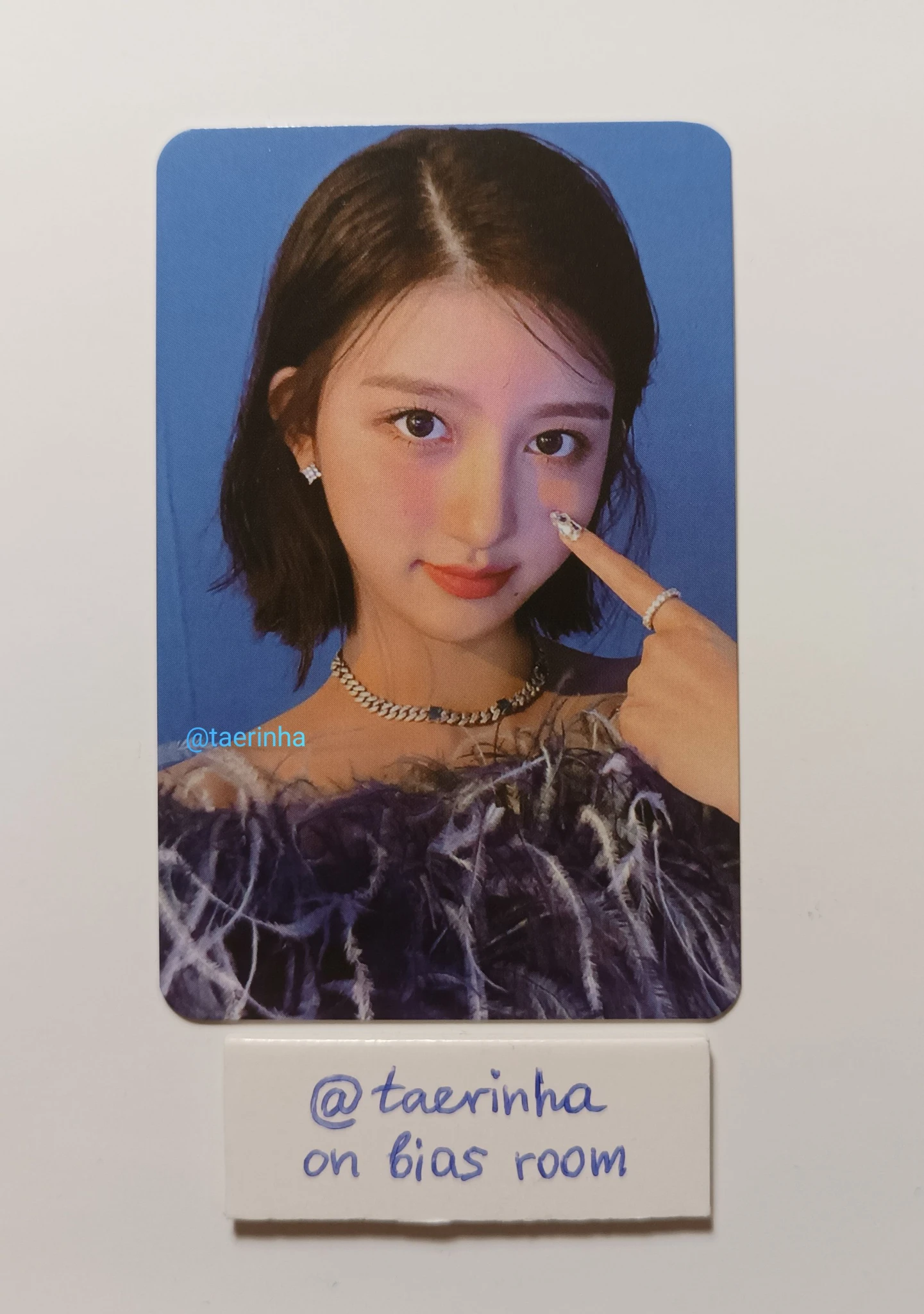 IVE Gaeul IVE - Gaeul - LOVE DIVE Album ktown4u pre-order benefit (pob) round 1 listing photo 1