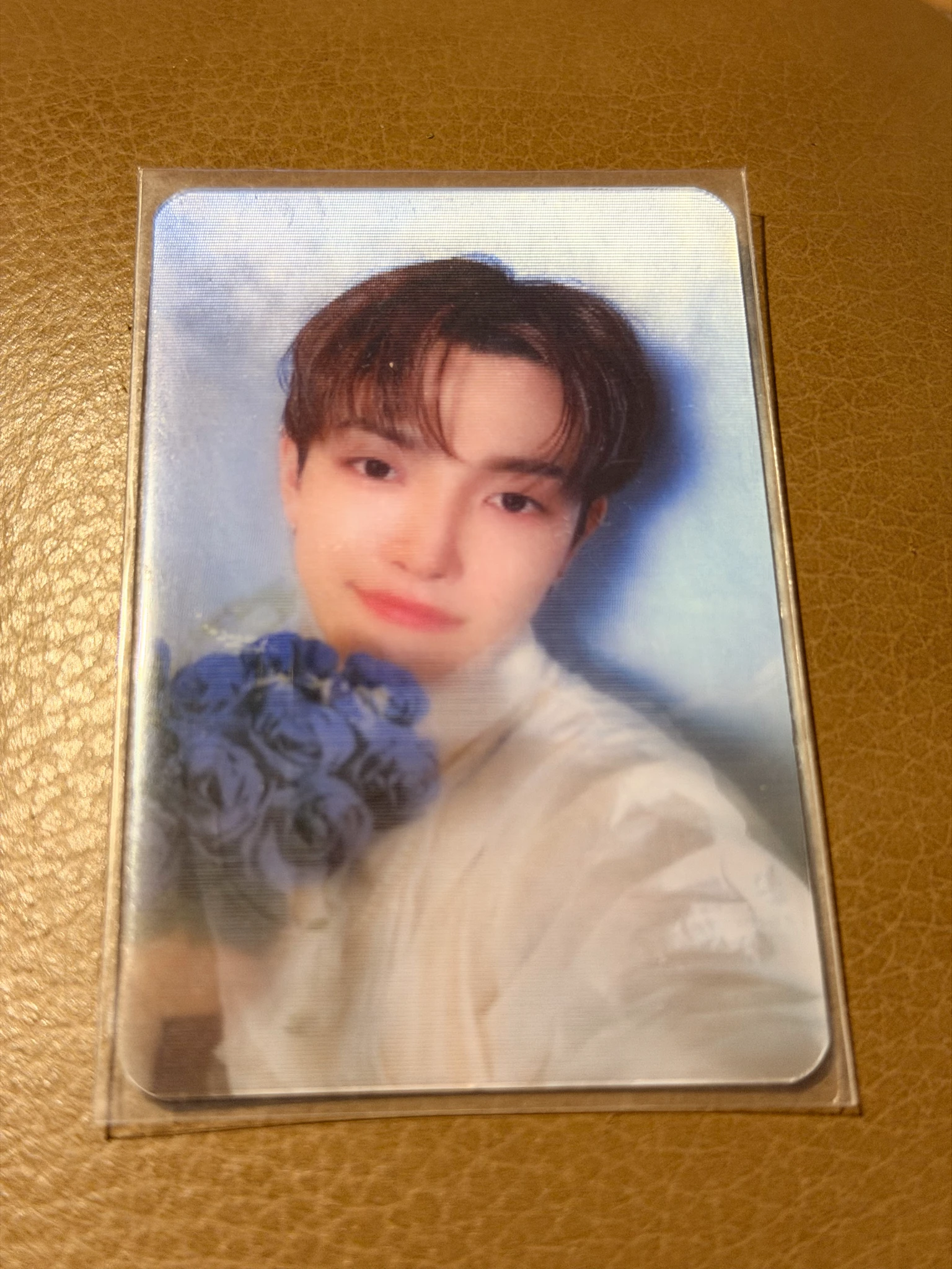 ATEEZ Hongjoong ATEEZ - Hongjoong - Golden Hour : Part 2 Album hellolive pre-order benefit (pob) lenticular listing photo 1