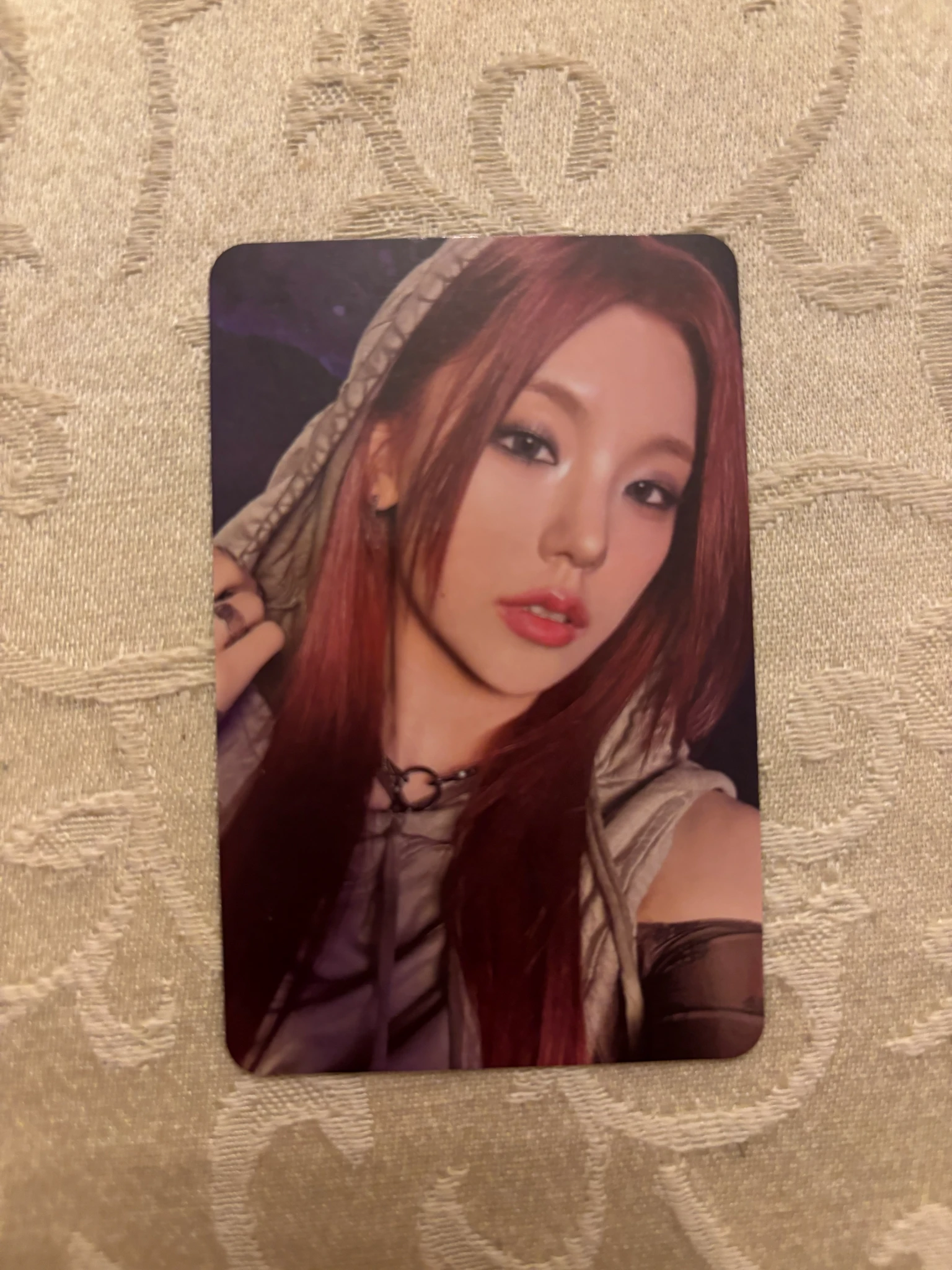 ITZY Yeji ITZY - Yeji - BORN TO BE Album A Ver. Blue Back listing photo 1