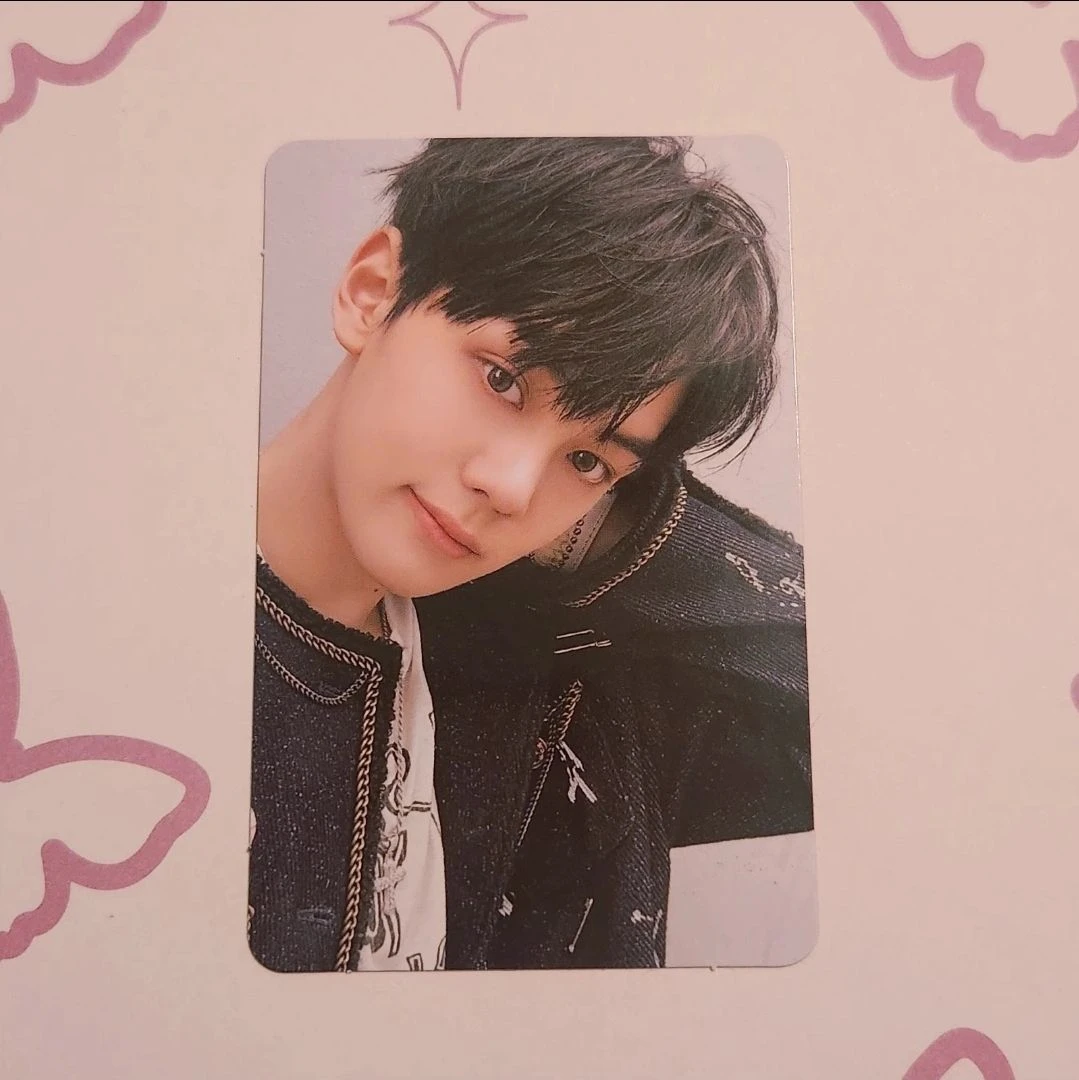 ZEROBASEONE Gyuvin ZEROBASEONE - Gyuvin - You had me at HELLO Album album photocard eclipse version listing photo 1