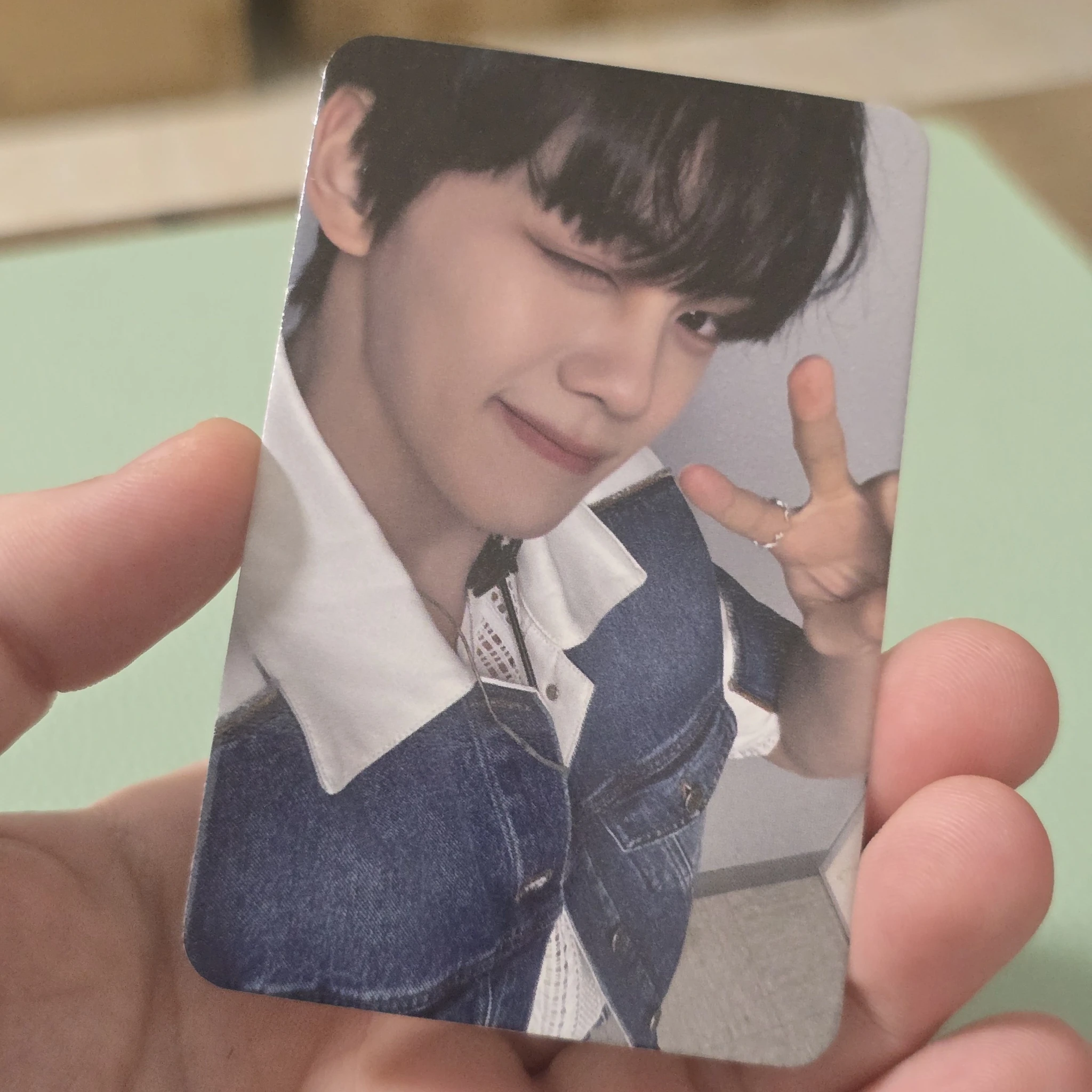 ZEROBASEONE Gyuvin ZEROBASEONE - Gyuvin - Cinema Paradise Album apple music video call (fancall) round 2 listing photo 1